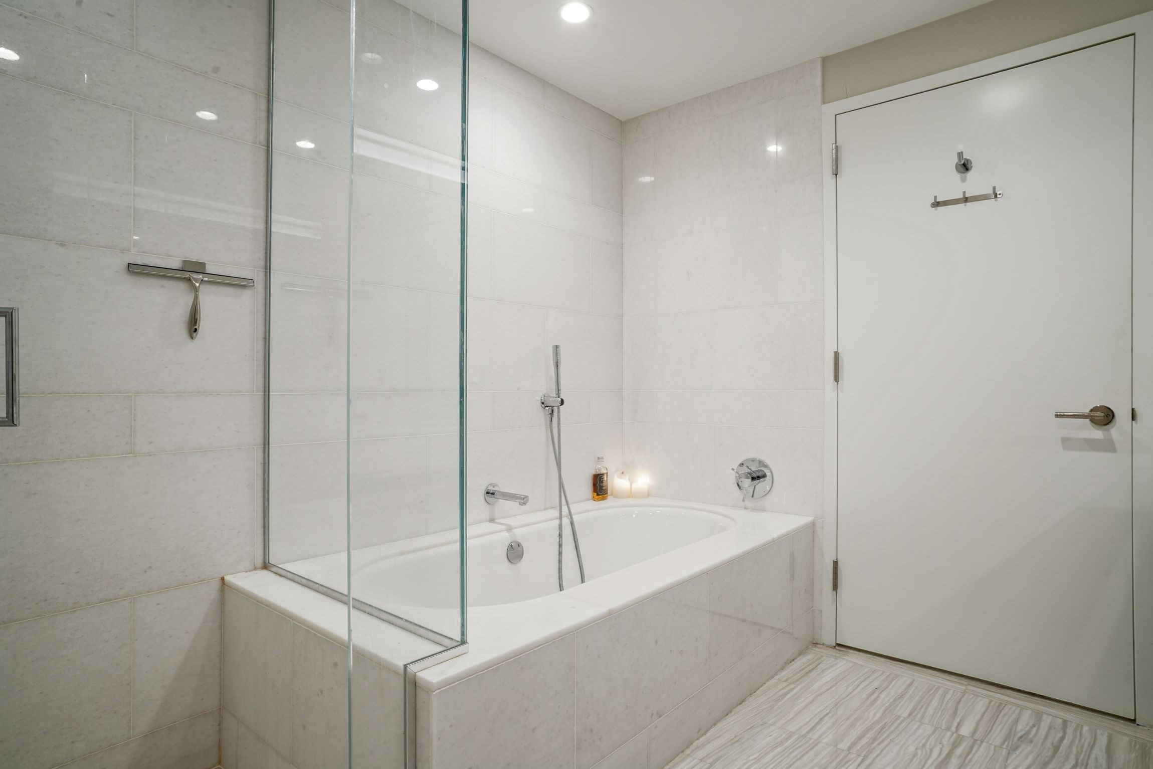 100 Lovejoy Wharf Unit PH-3C, West End, Boston, MA 02114 - Image 15