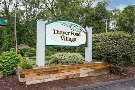 32 Thayer Pond Dr Unit 11, Oxford, MA 01537