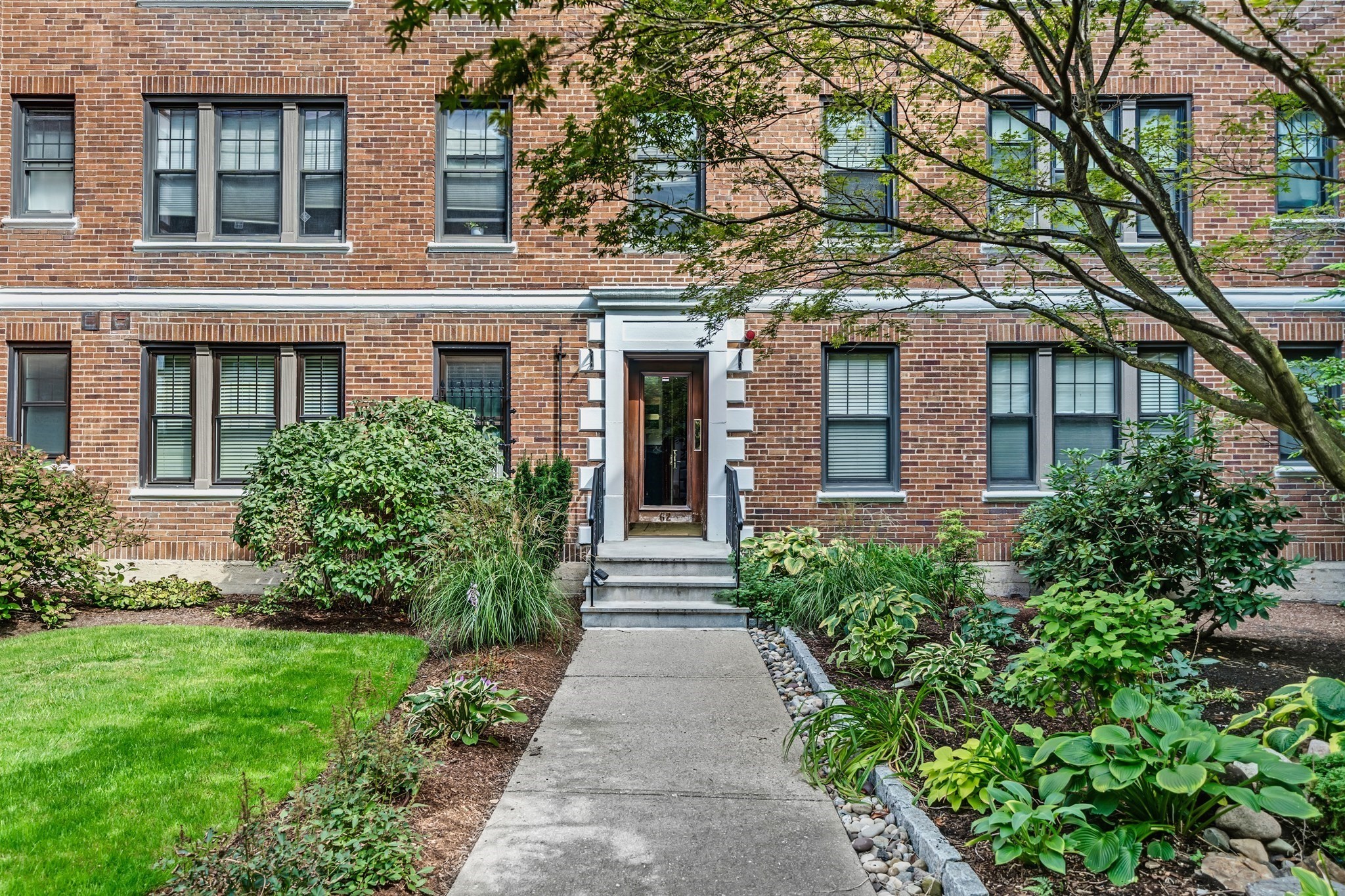 62 Queensberry St Unit 204, Fenway, Boston, MA 02215 - Image 2