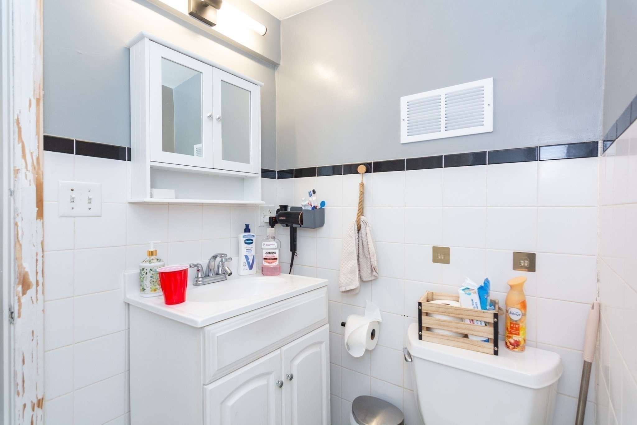 10 Dell St, Malden, MA 02148 - Image 32