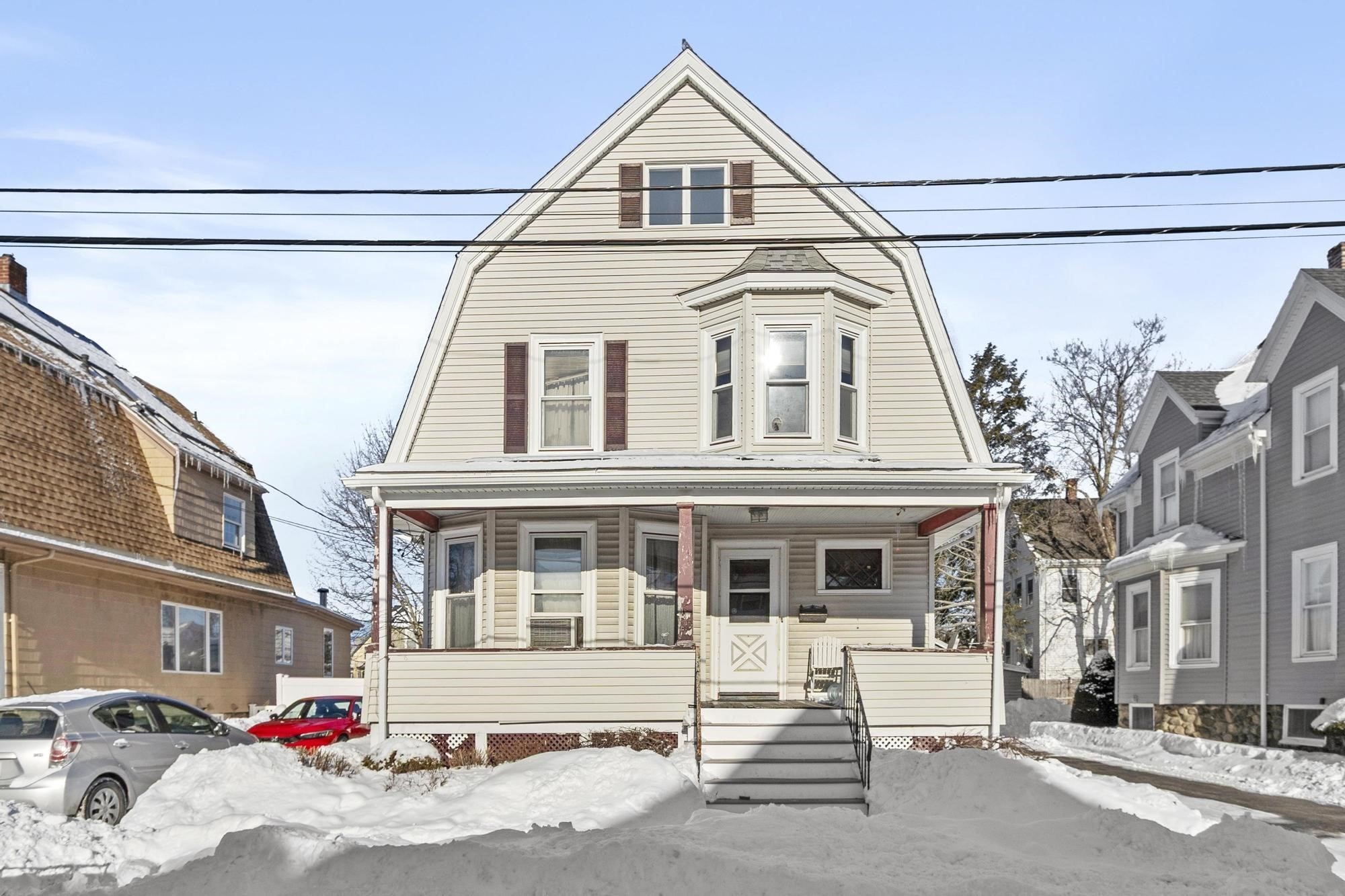 40 Archer St, Lynn, MA 01902