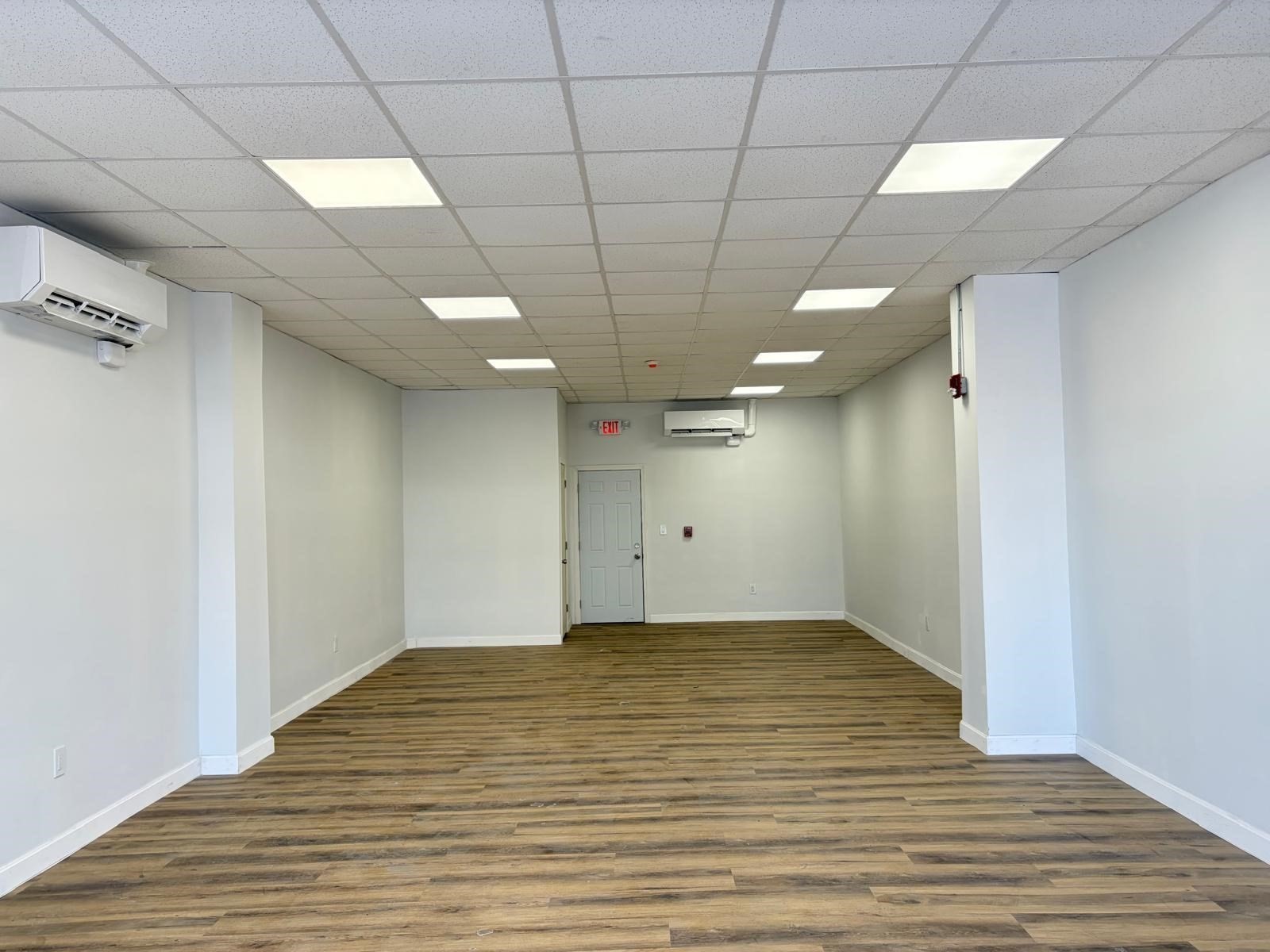 13 Newbury St, Lawrence, MA 01840 - Image 6