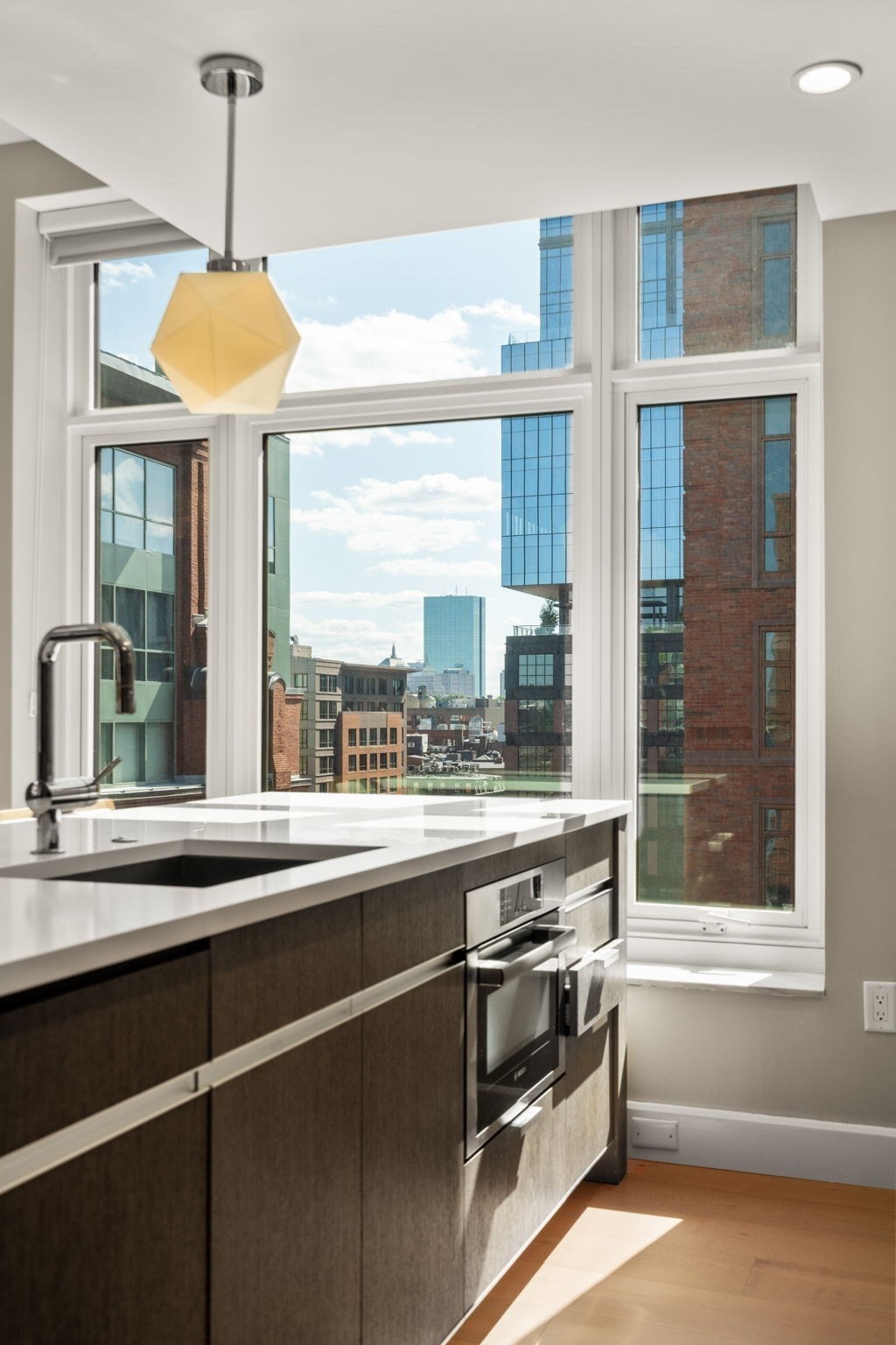 100 Lovejoy Unit 11K, West End, Boston, MA 02114 - Image 2