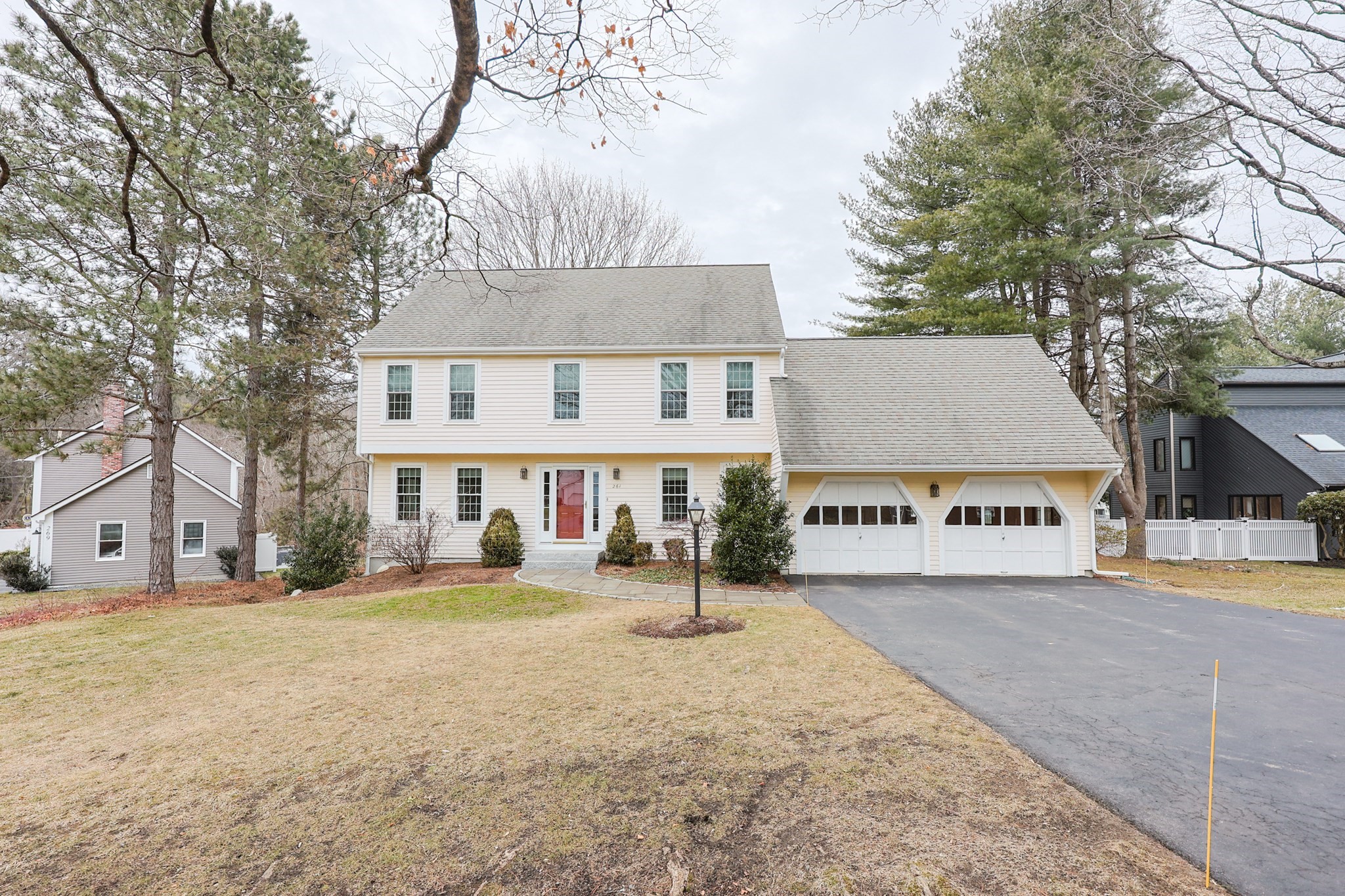 261 Rolling Meadow Drive, Holliston, MA 01746