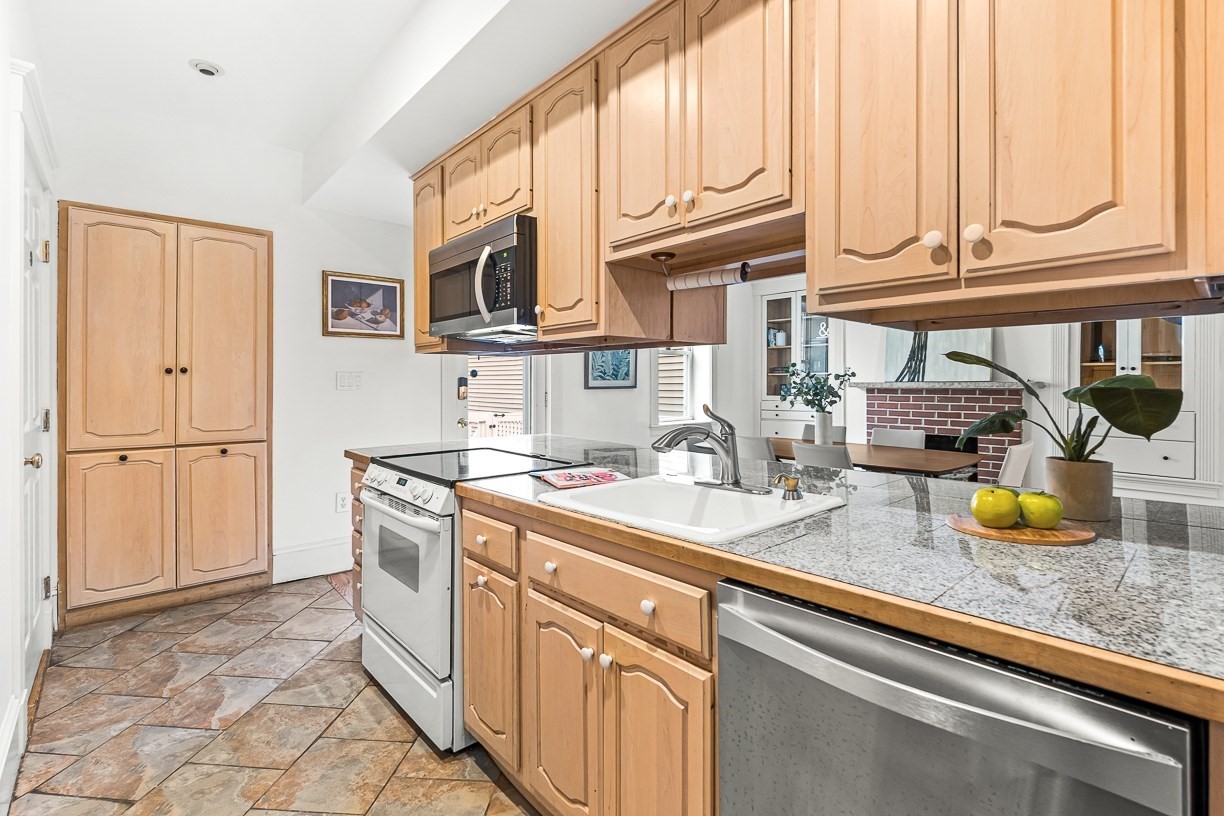 30 2nd St Unit A, Cambridge, MA 02141 - Image 13