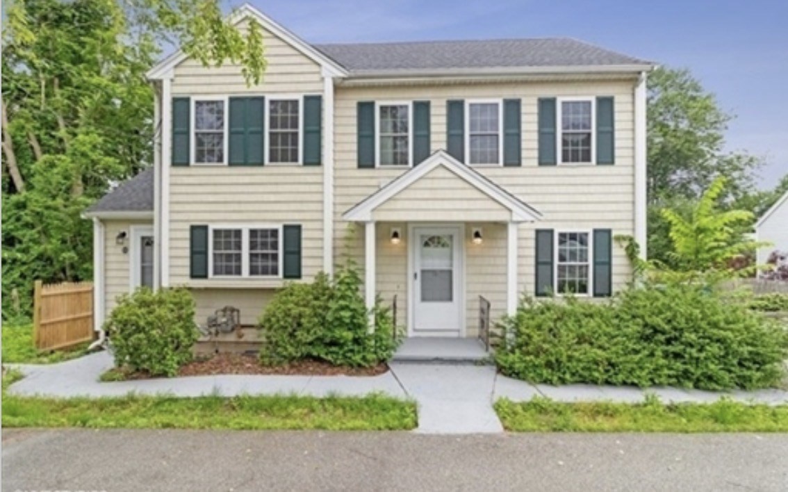 859 Pleasant, Canton, MA 02021