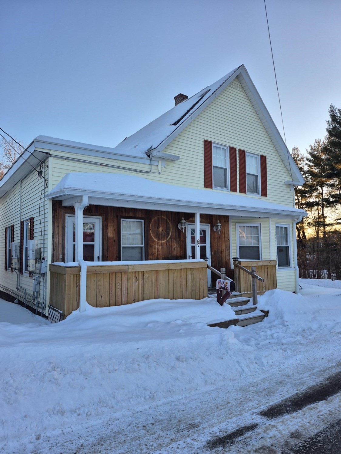 67 Fern St, Athol, MA 01331