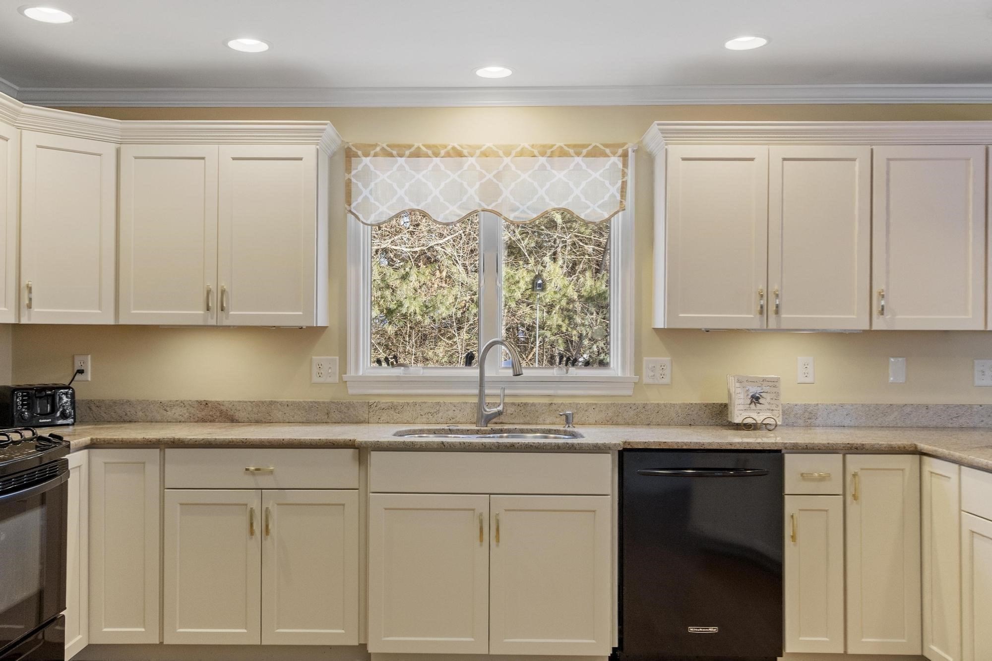 216 Rangeway Rd Unit 164, Billerica, MA 01862 - Image 15