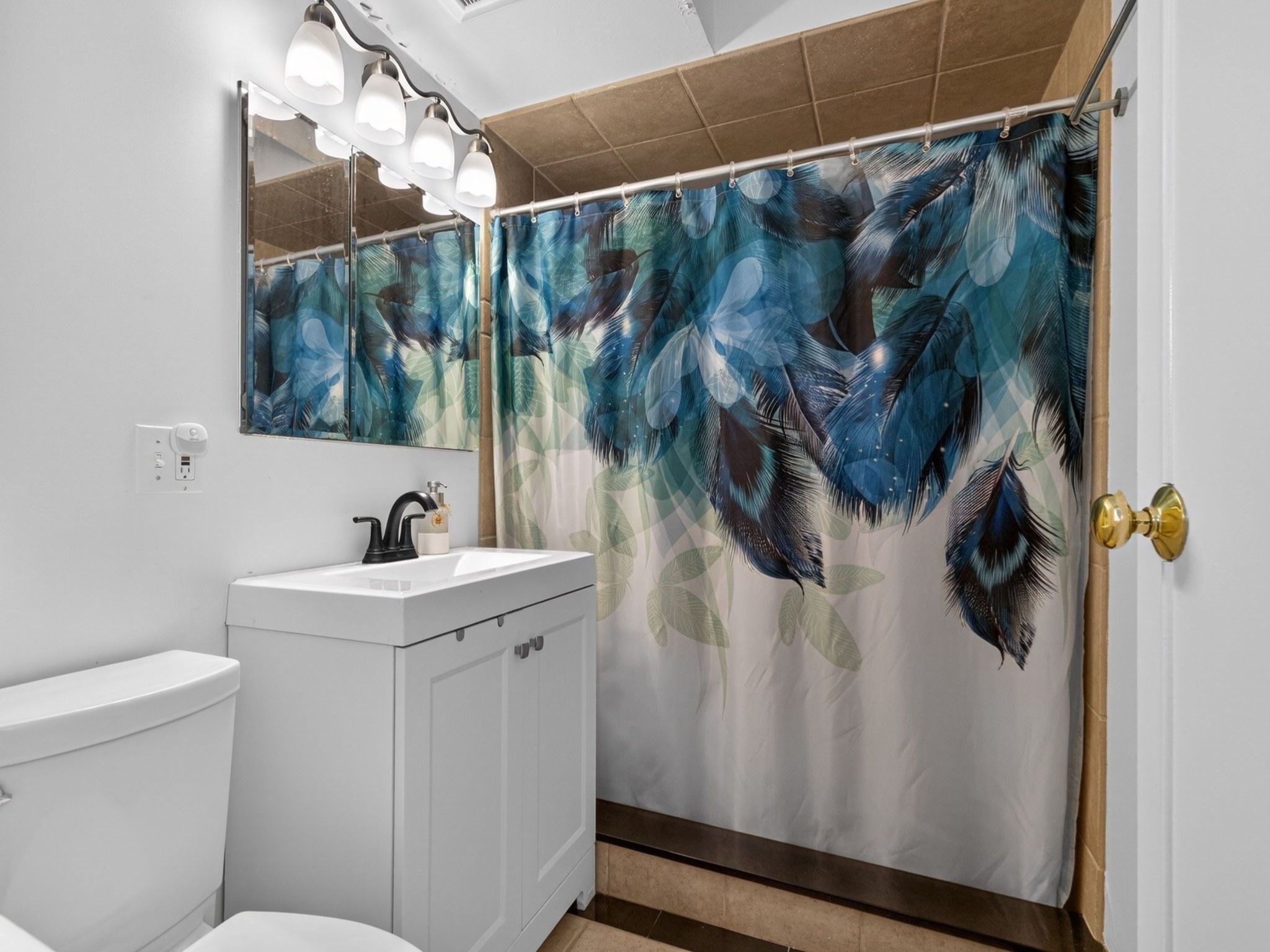 566 Commonwealth Ave Unit 401, Fenway, Boston, MA 02215 - Image 8