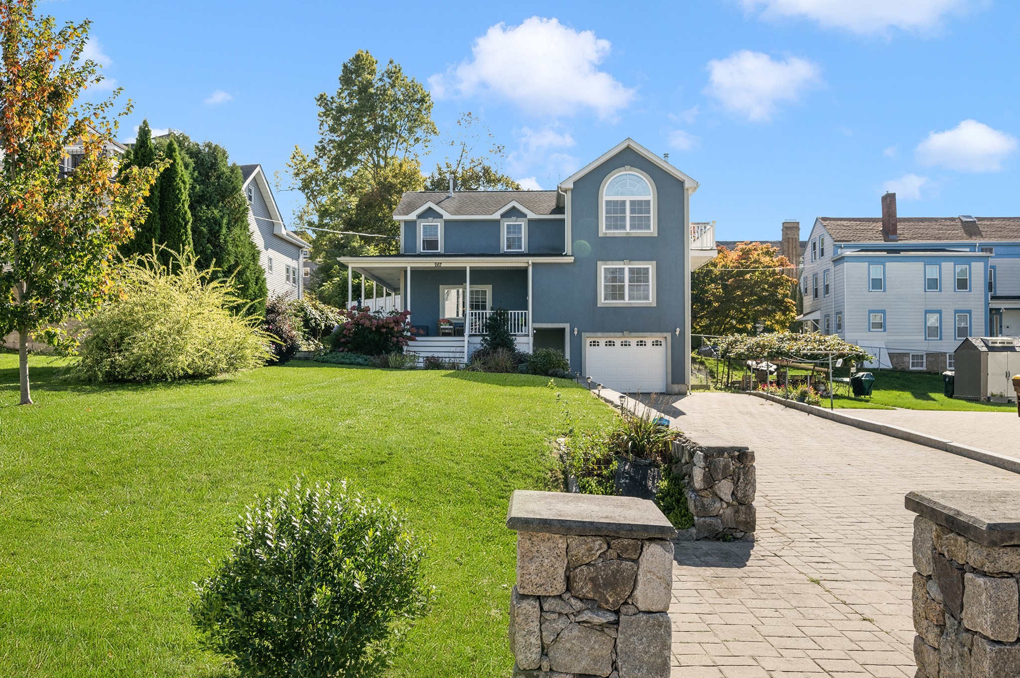 267 Lincoln Ave, Fall River, MA 02720