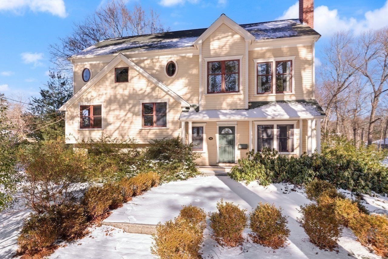 58 Ames St, Sharon, MA 02067