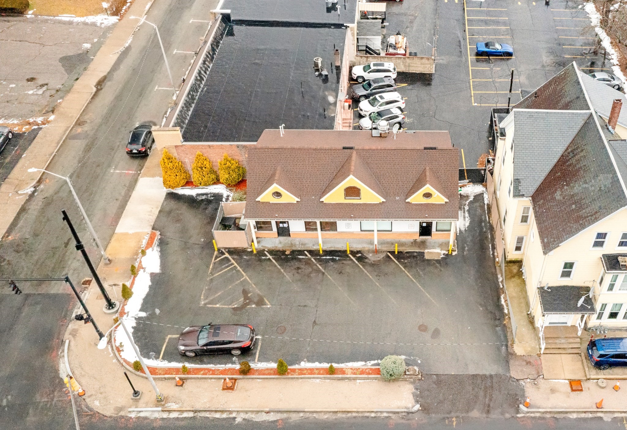 192 Warren Ave, Brockton, MA 02301