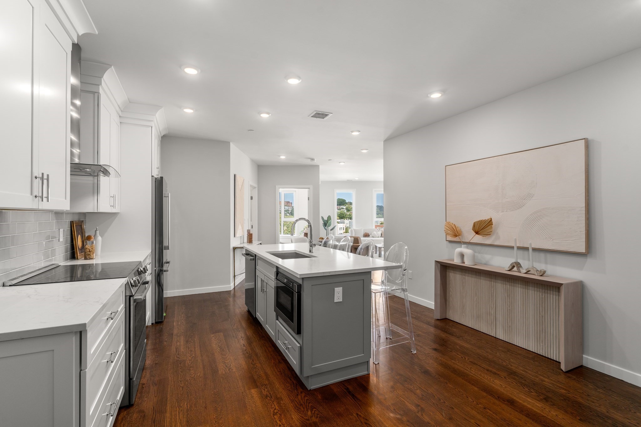 267 Old Colony Unit 605, South Boston, Boston, MA 02127 - Image 2