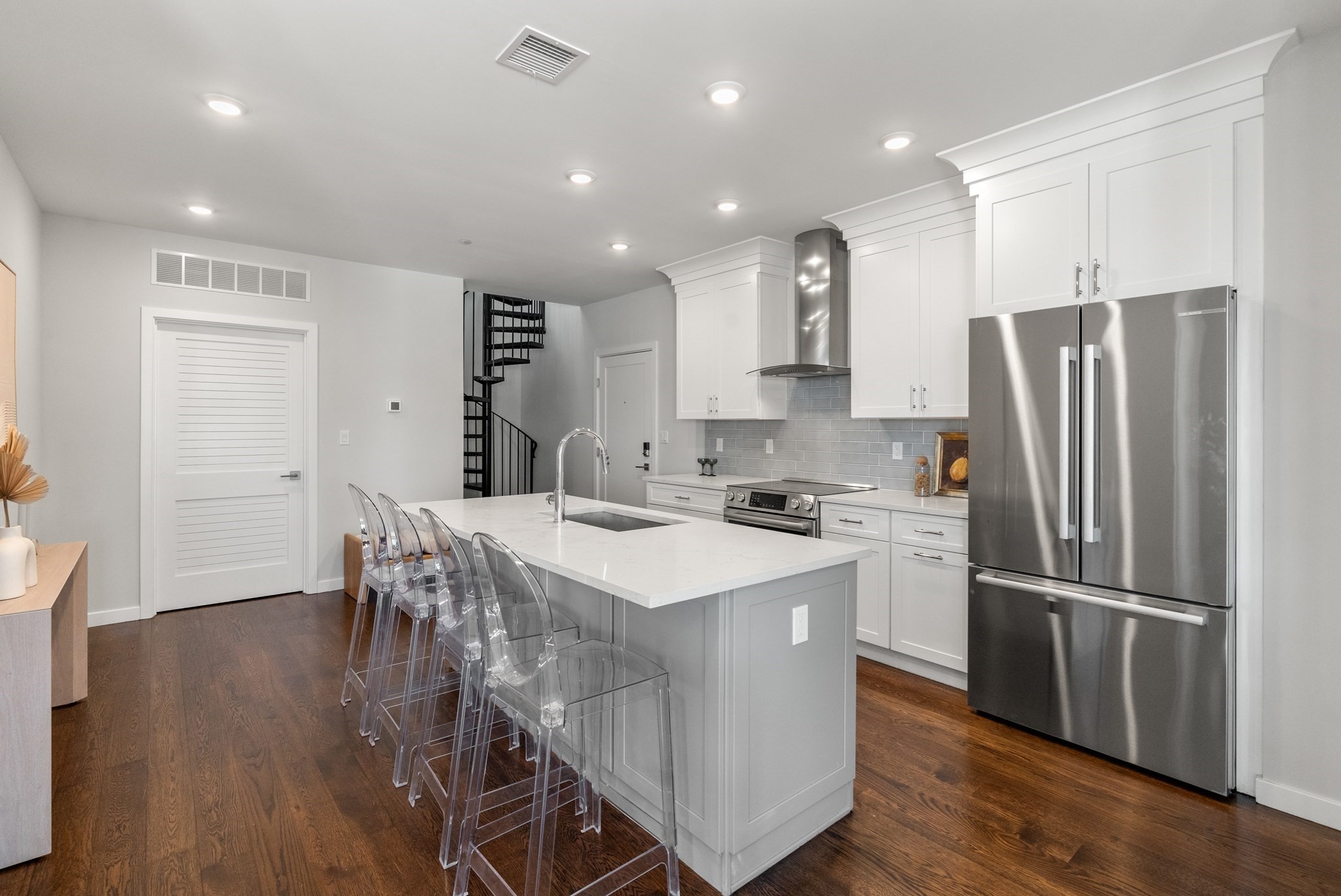 267 Old Colony Unit 605, South Boston, Boston, MA 02127 - Image 20