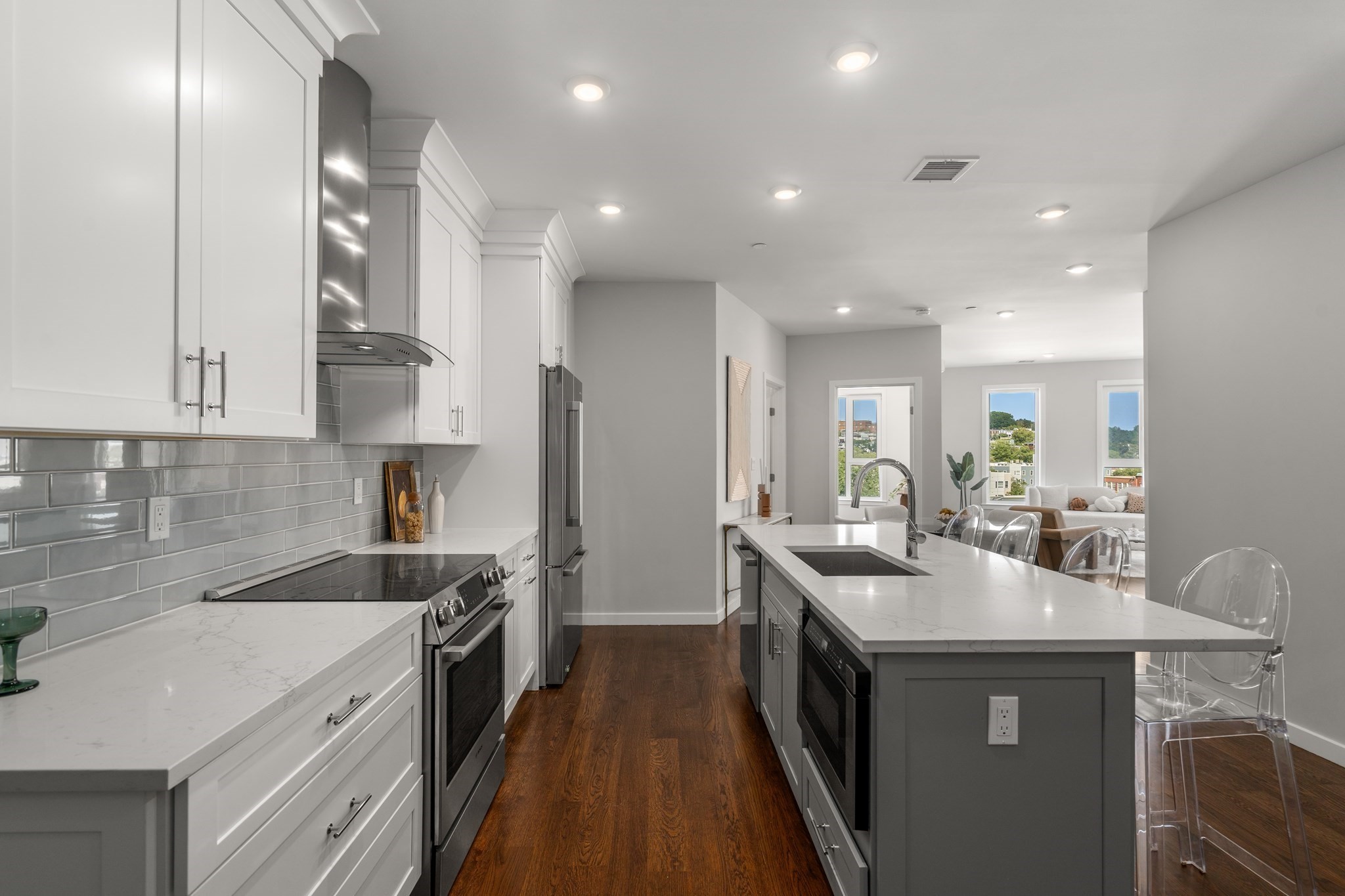 267 Old Colony Unit 605, South Boston, Boston, MA 02127 - Image 3