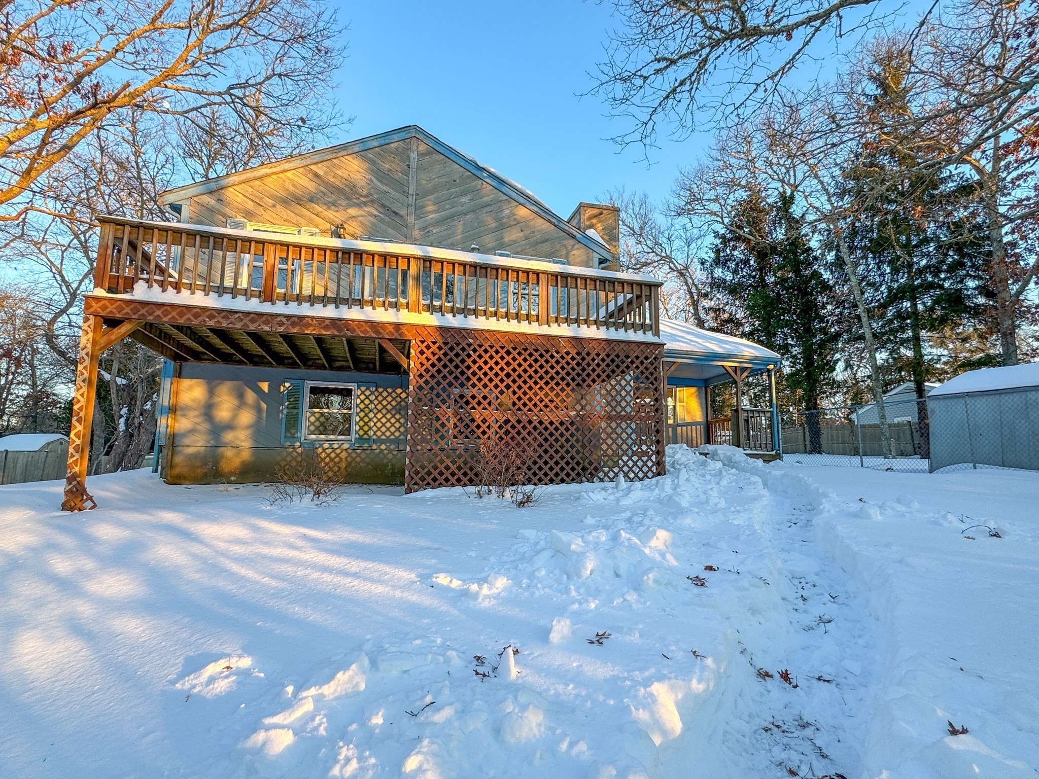 157 Lakeview Blvd, Plymouth, MA 02360