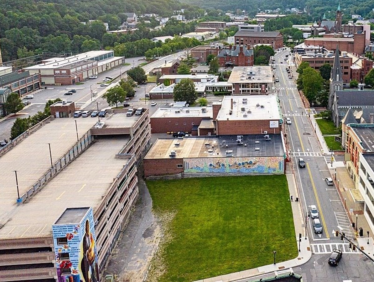 520 Main St., Fitchburg, MA 01420