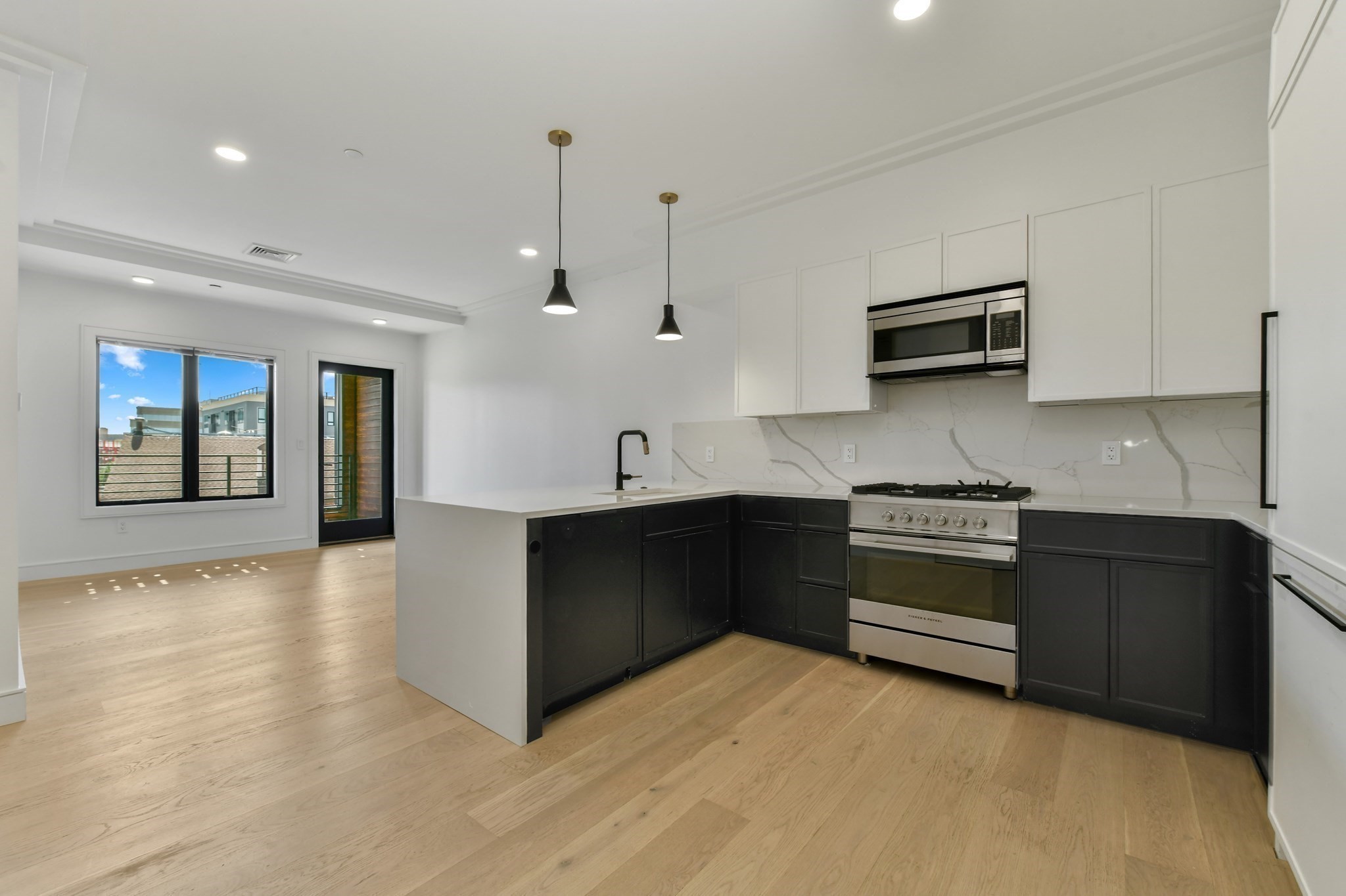 50 Leo M. Birmingham Parkway Unit 506, Lower Allston, Boston, MA 02135