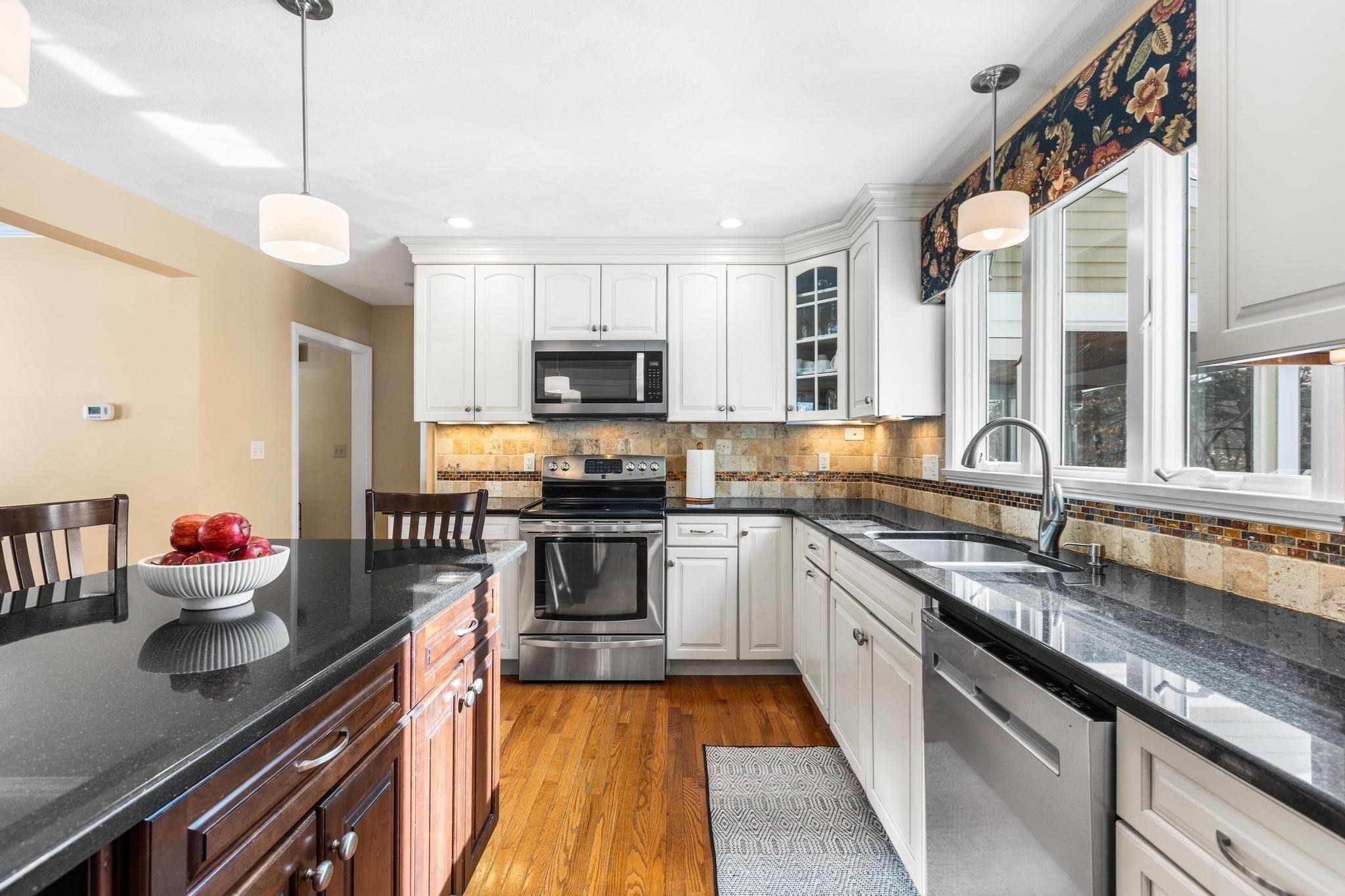 68 Sanborn Lane, Reading, MA 01867 - Image 4