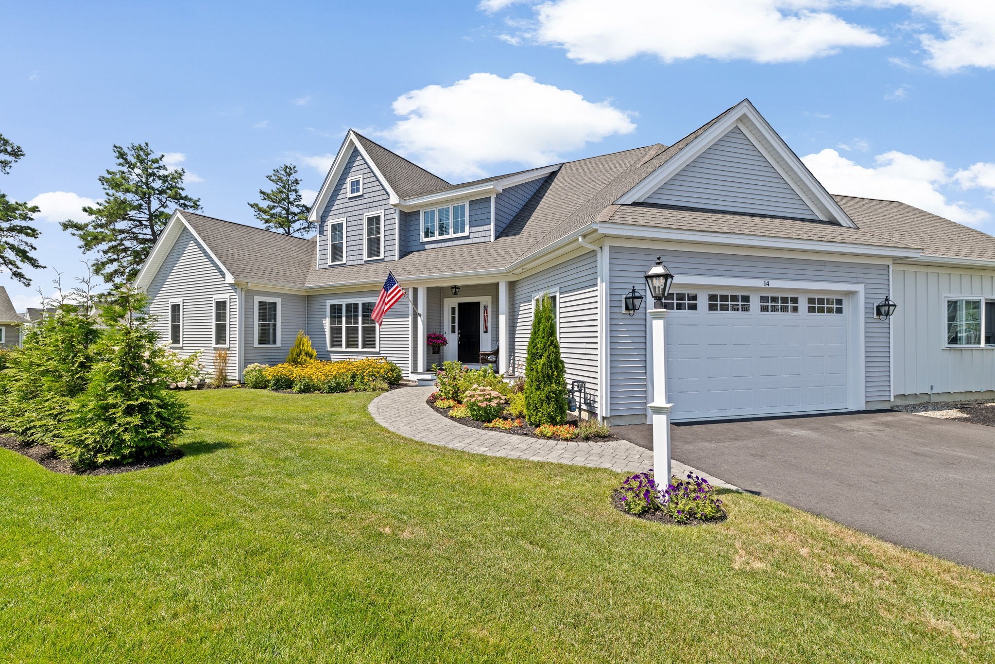 14 Meadowbrook Dr, Plymouth, MA 02360
