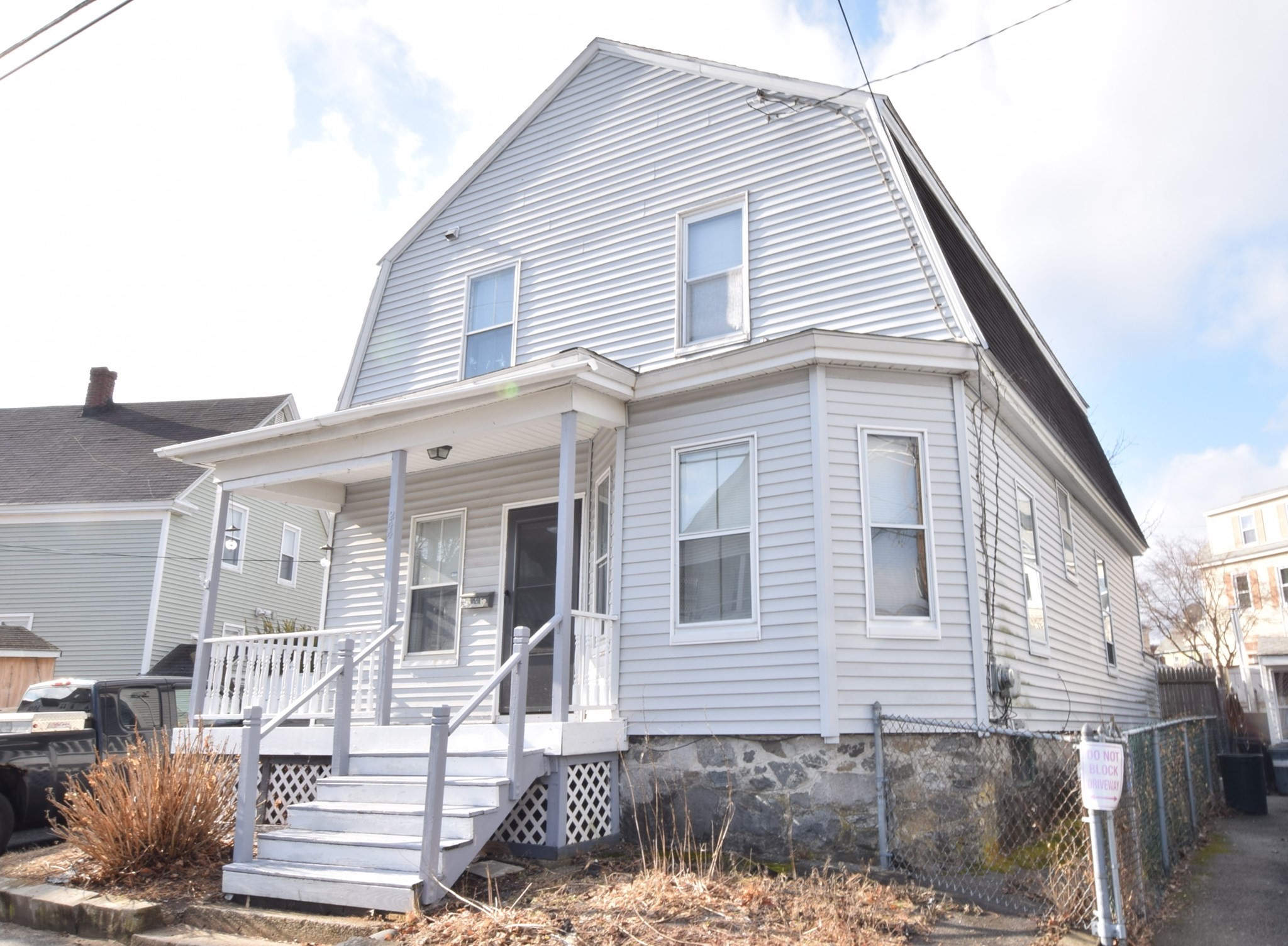 244 White, Lowell, MA 01854