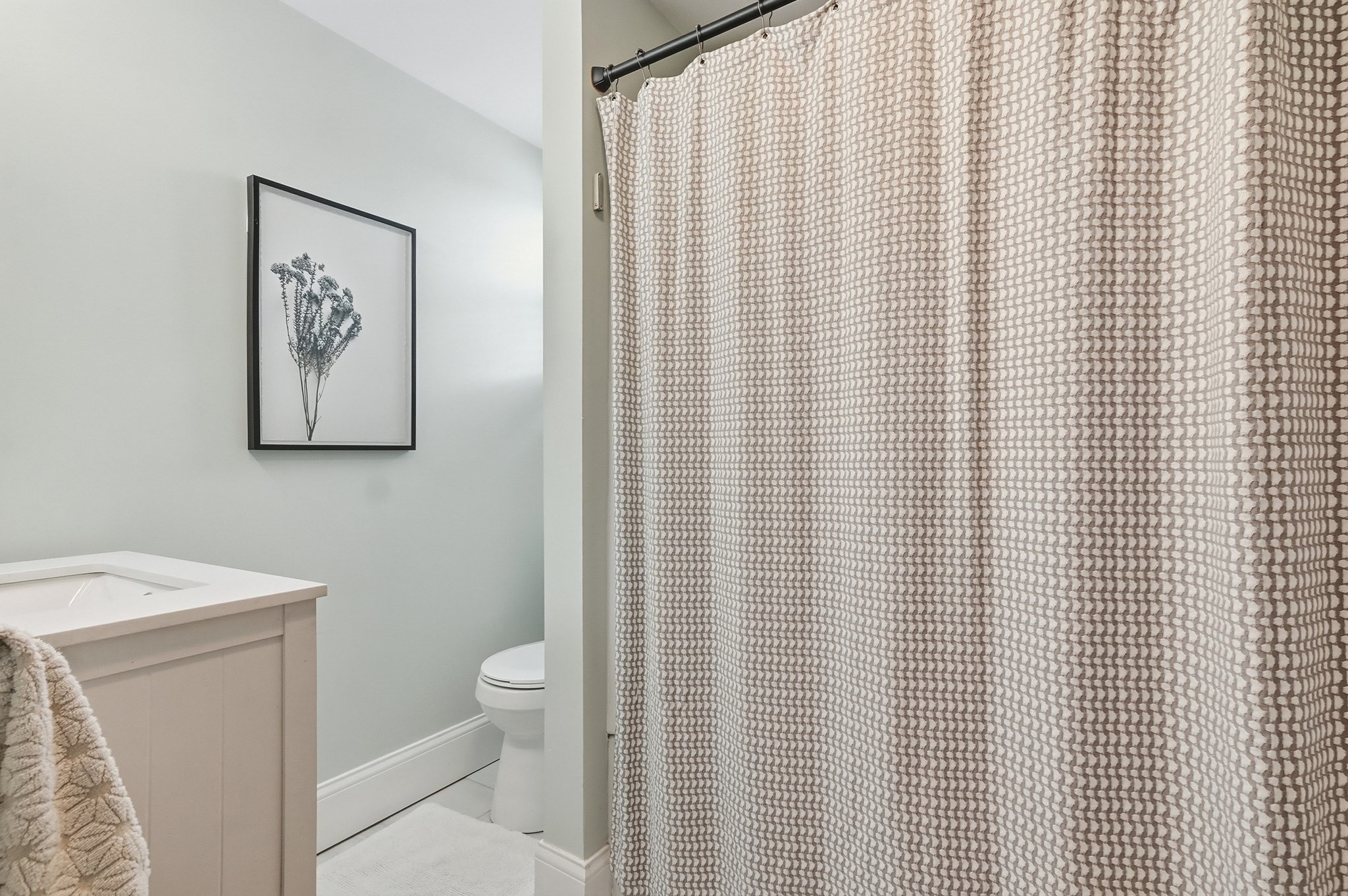 13 Roslyn Street Unit 2, Salem, MA 01970 - Image 20