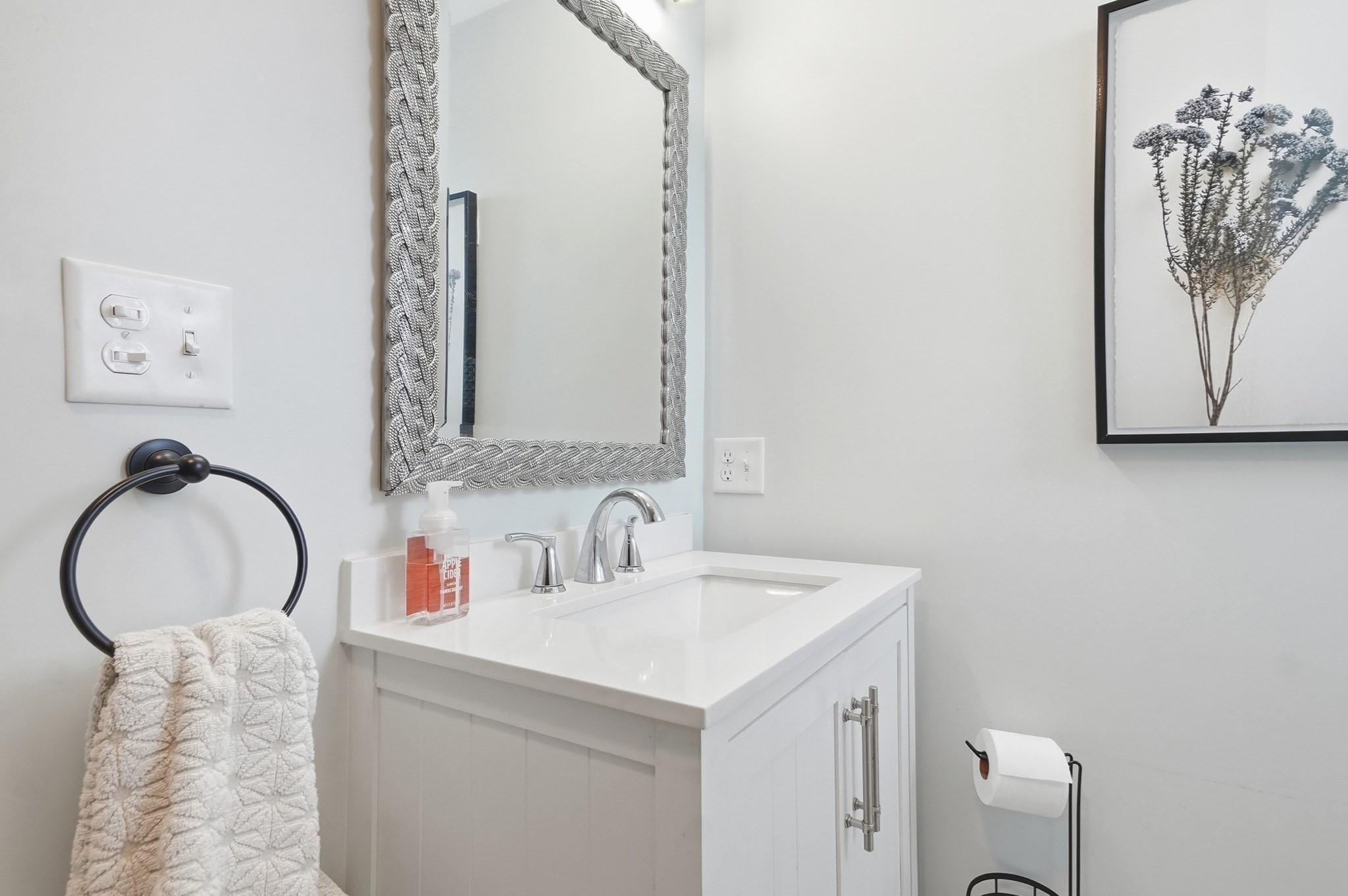 13 Roslyn Street Unit 2, Salem, MA 01970 - Image 21