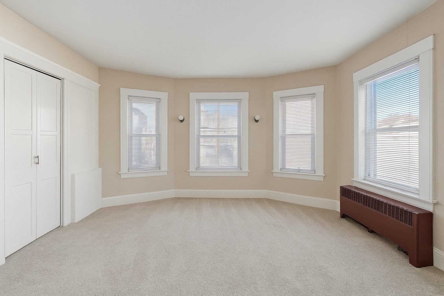 2 Leslie Street, Lawrence, MA 01841 - Image 6