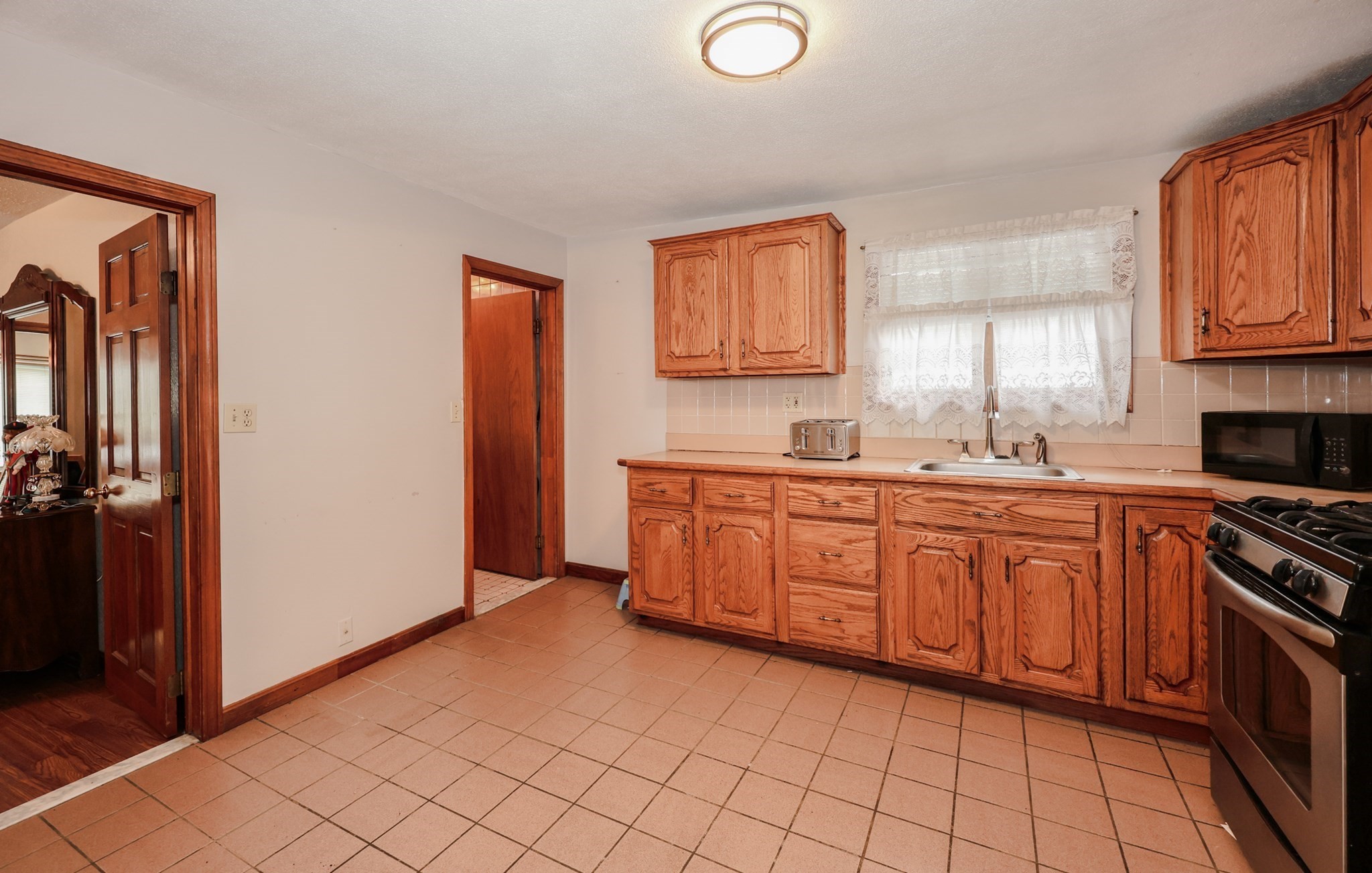 34 Franklin Ave, Somerville, MA 02145 - Image 16