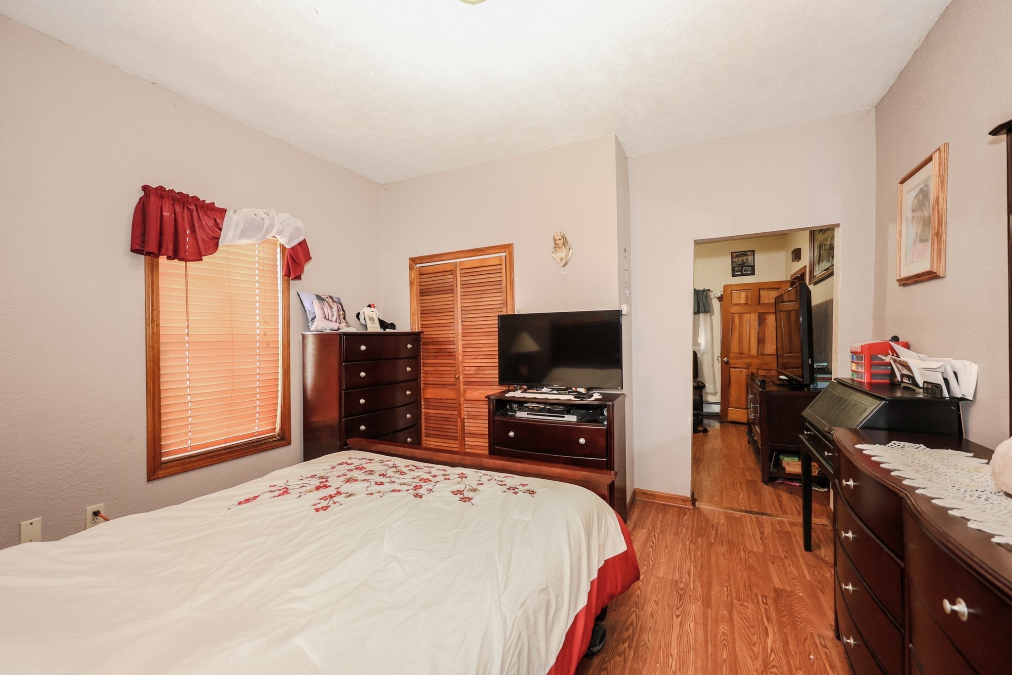 34 Franklin Ave, Somerville, MA 02145 - Image 8