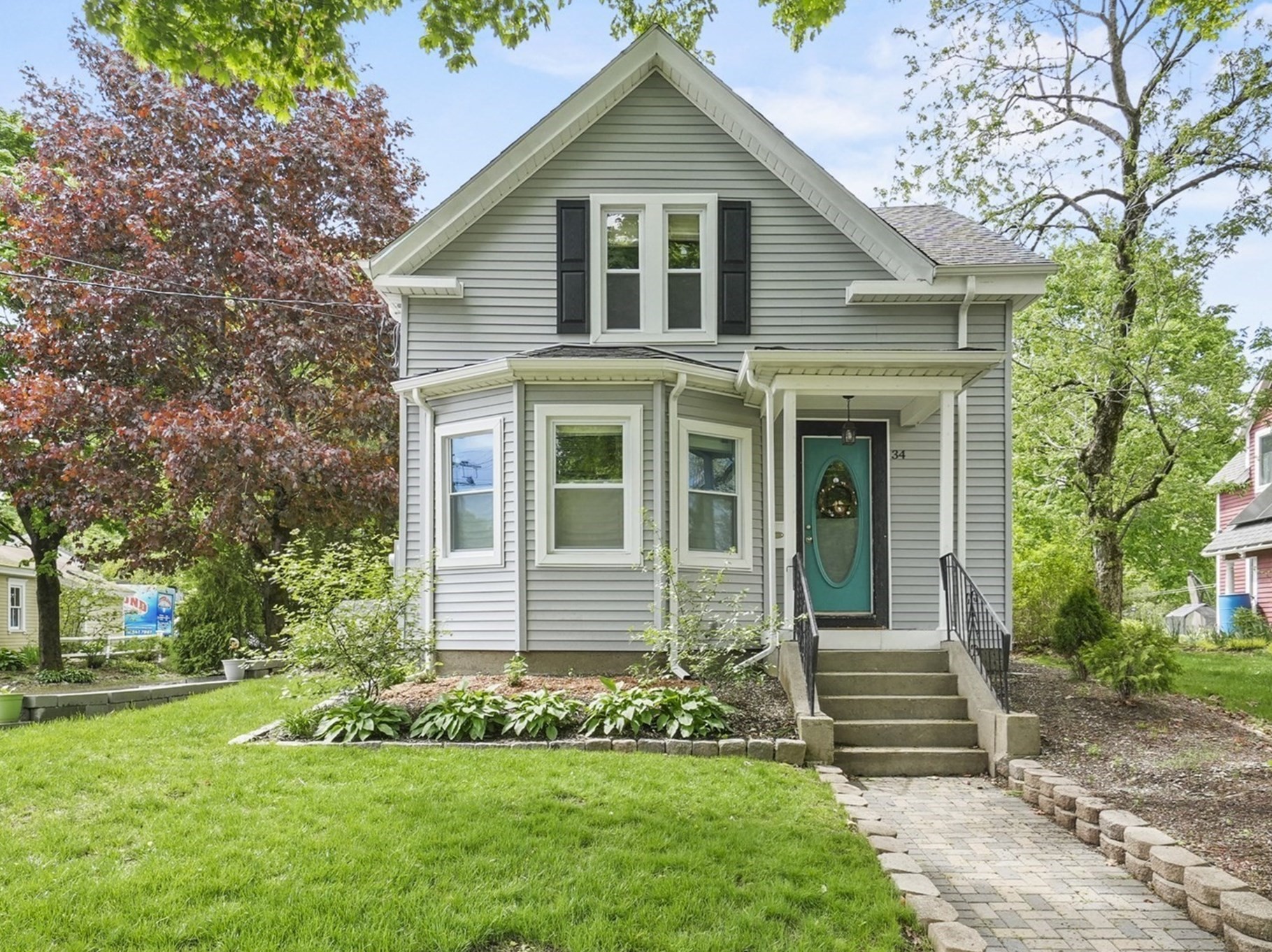 34 Marion St, Natick, MA 01760