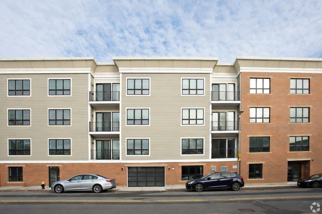 33 Ward St., South Boston, Boston, MA 02127 - Image 24