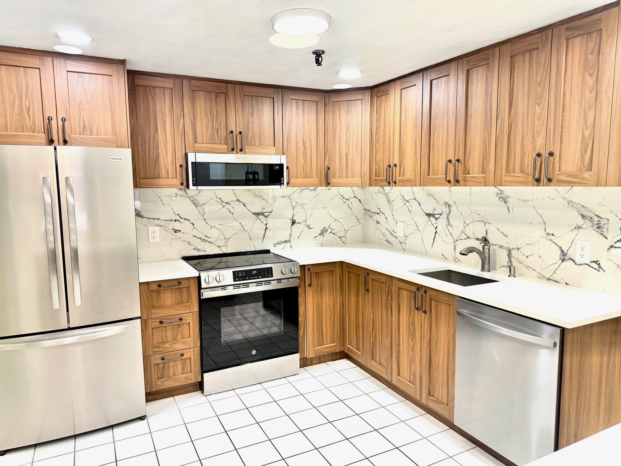 15 Spencer Rd Unit 12E, Boxborough, MA 01719