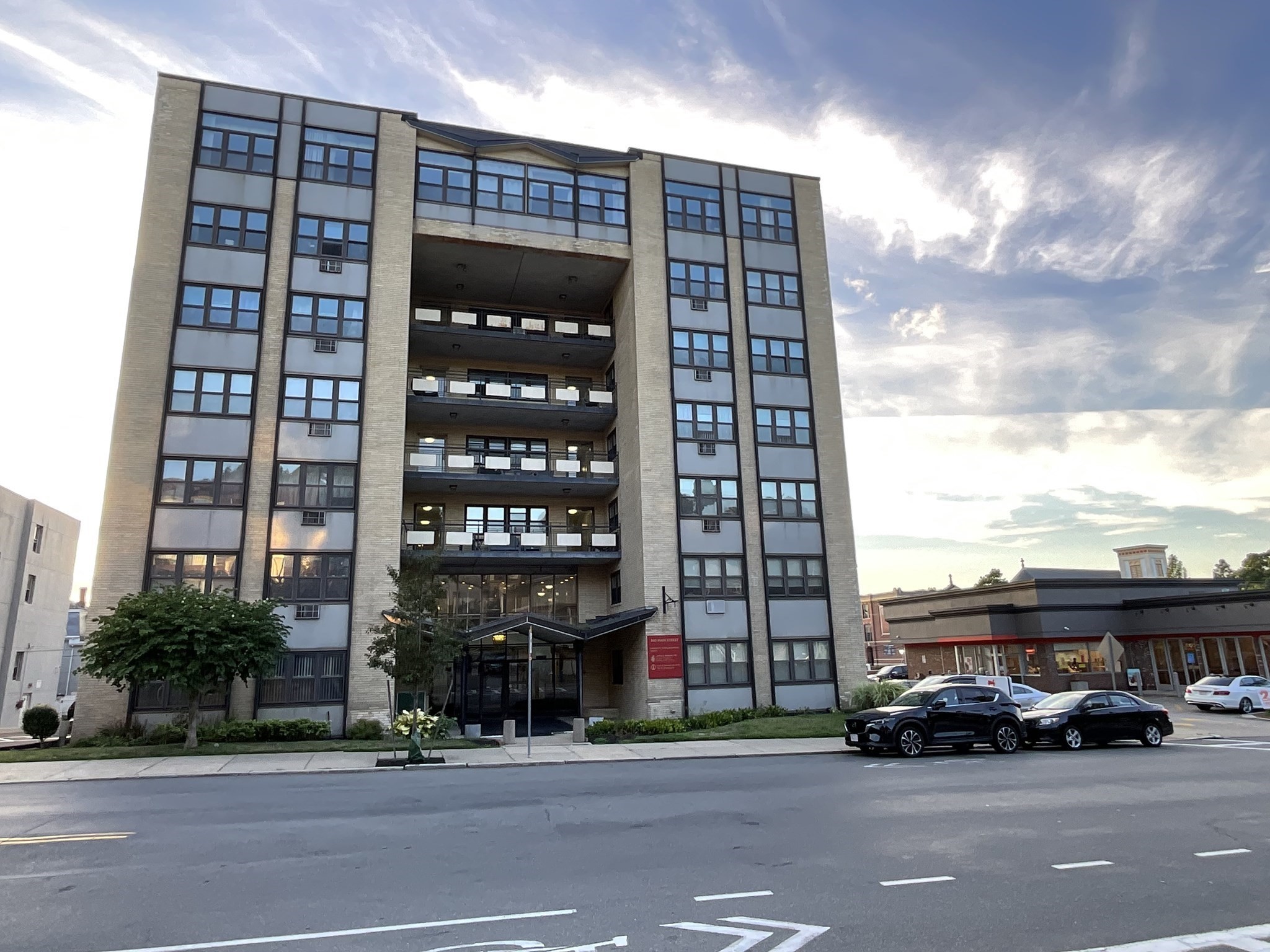 340 Main St. Unit 206, Melrose, MA 02176