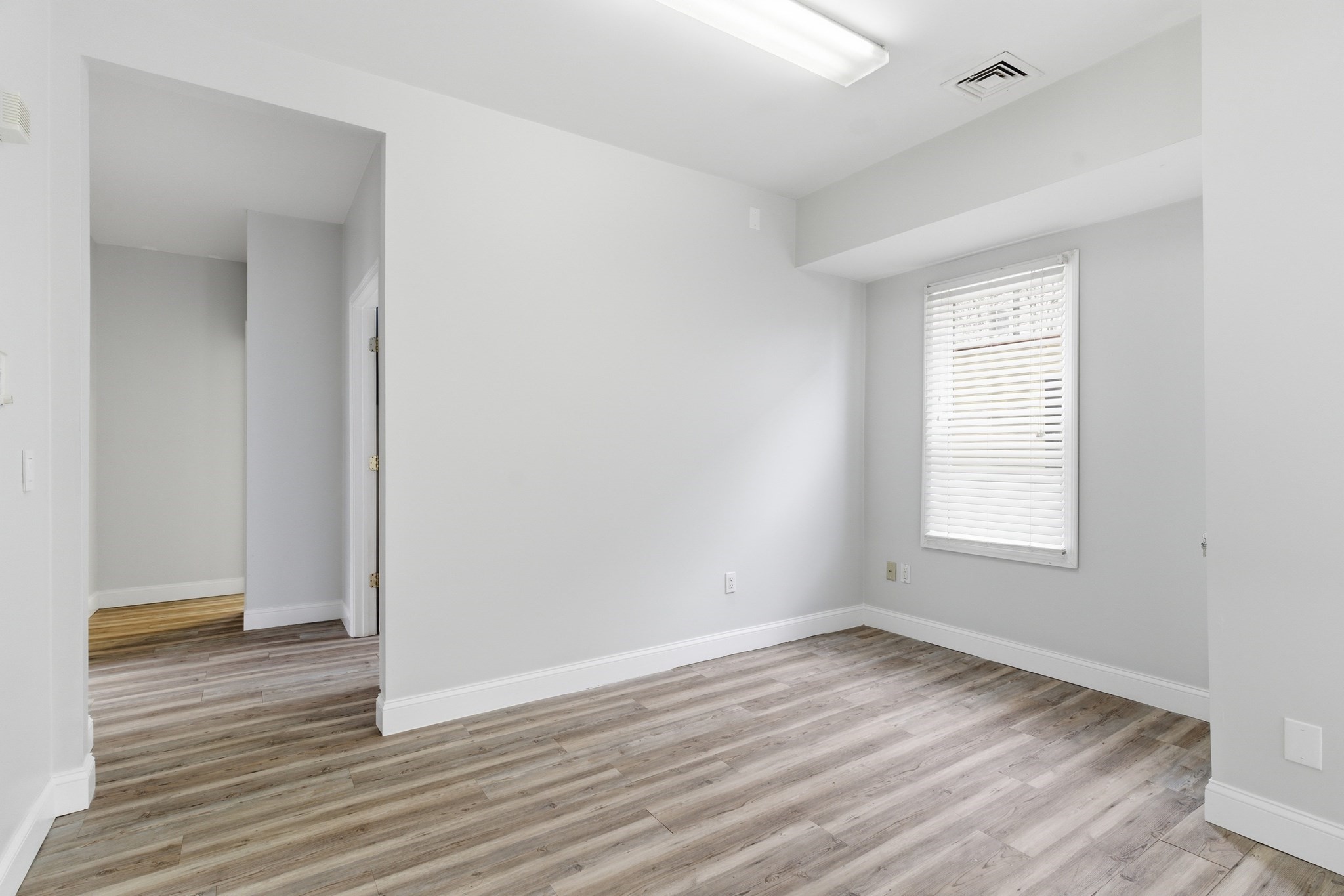 545 Brayton Ave, Fall River, MA 02721 - Image 6