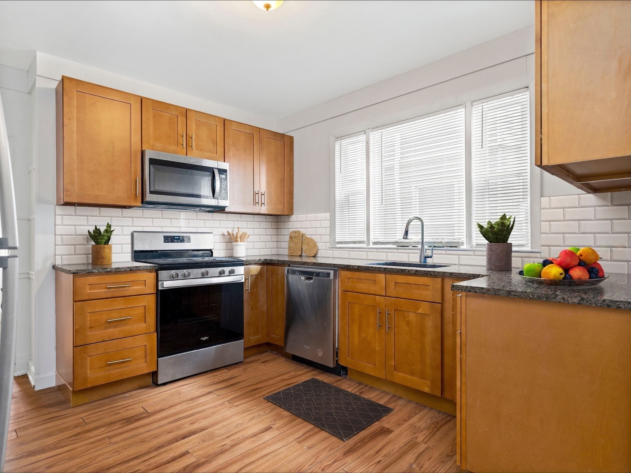 9 Edmunds St, Cambridge, MA 02140 - Image 2