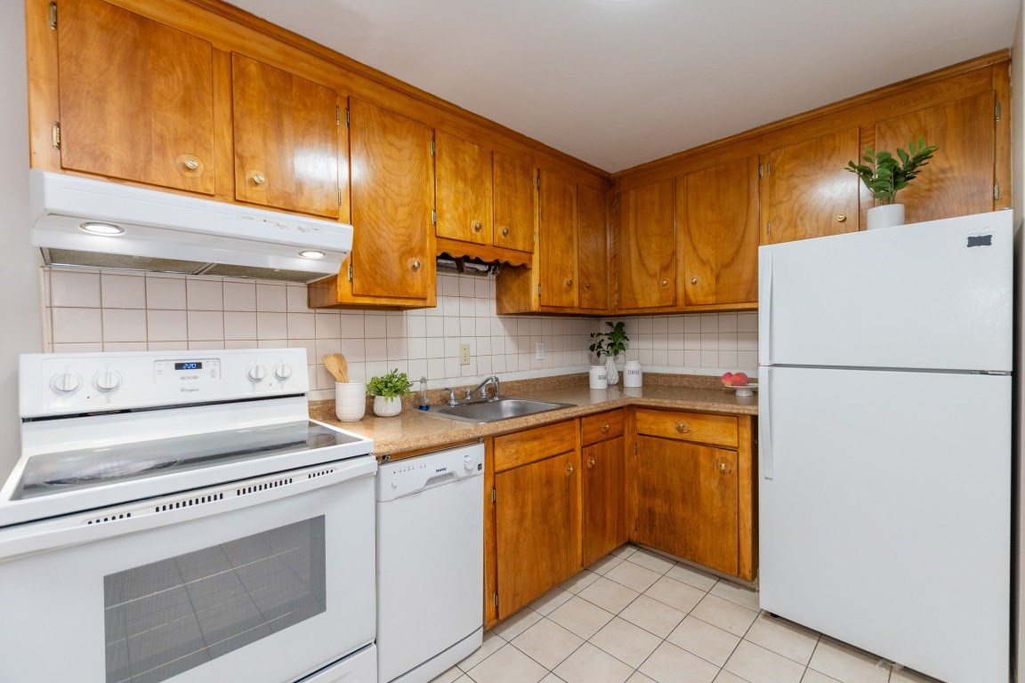 35 Montvale Avenue Unit 8, Woburn, MA 01801 - Image 11