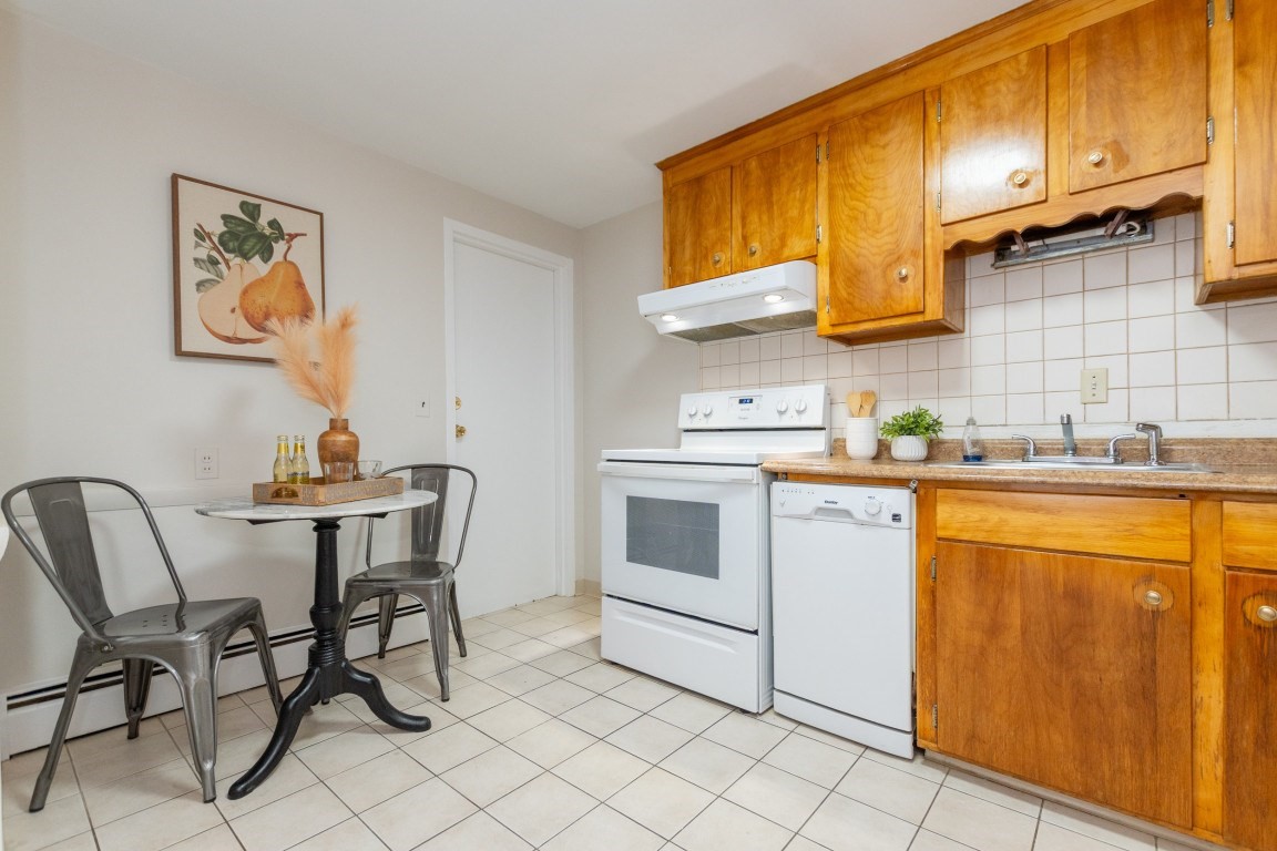 35 Montvale Avenue Unit 8, Woburn, MA 01801 - Image 10