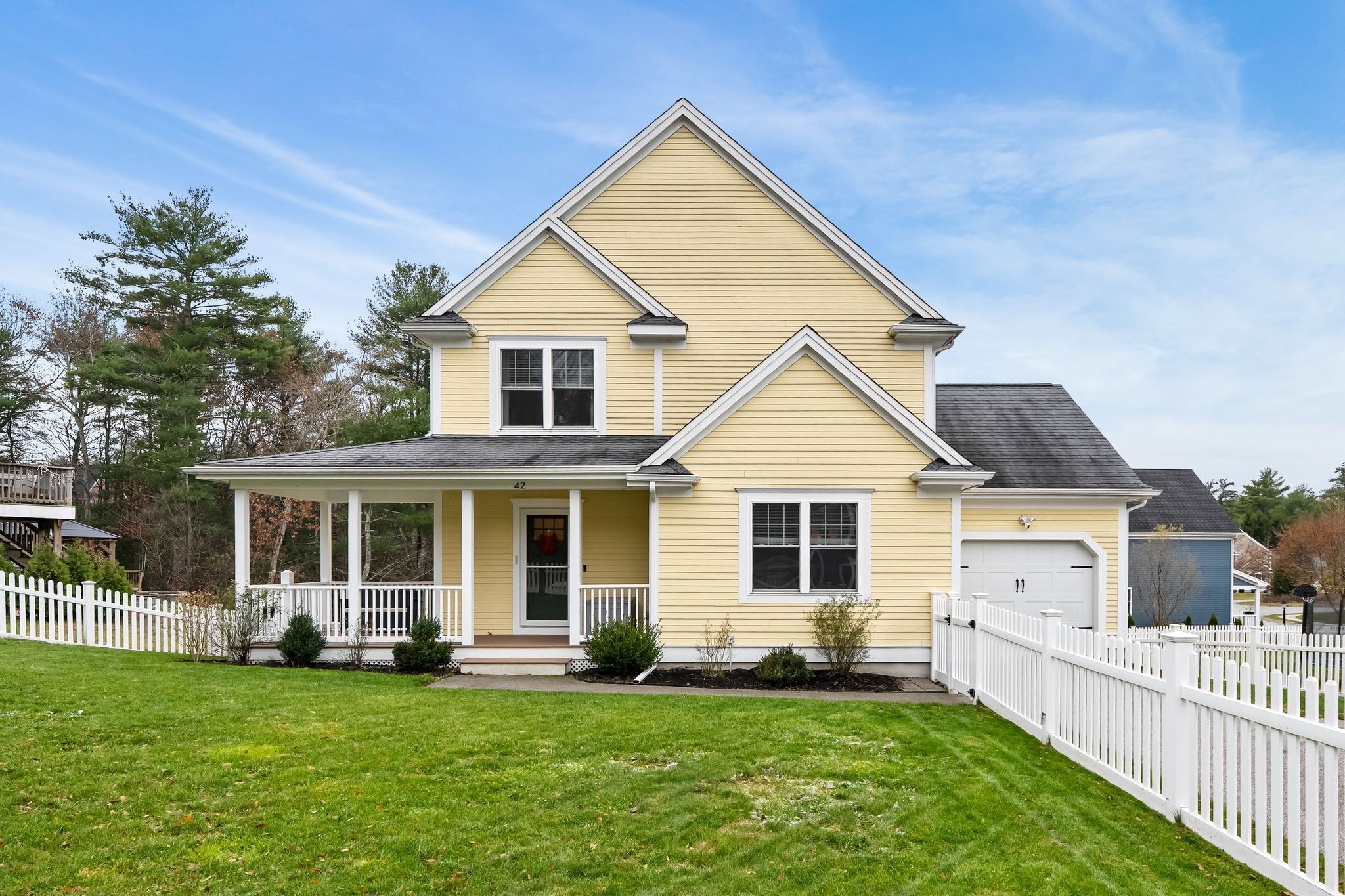 42 Christmas Tree Ln., Kingston, MA 02364