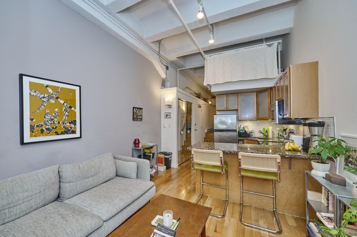 12 Stoneholm St Unit 307, Fenway, Boston, MA 02115 - Image 2