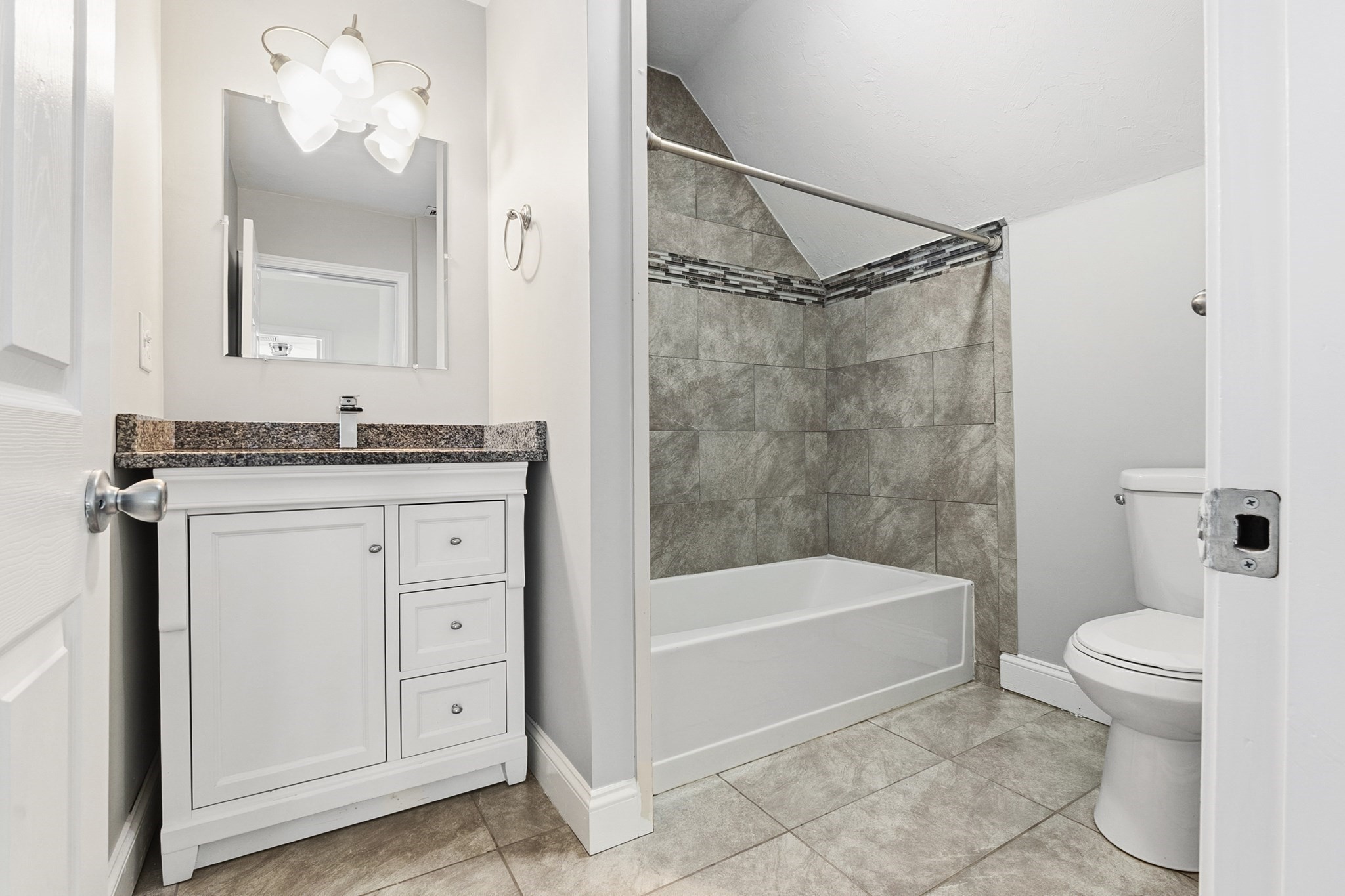 21 Emerton St Unit 21, Salem, MA 01970 - Image 32