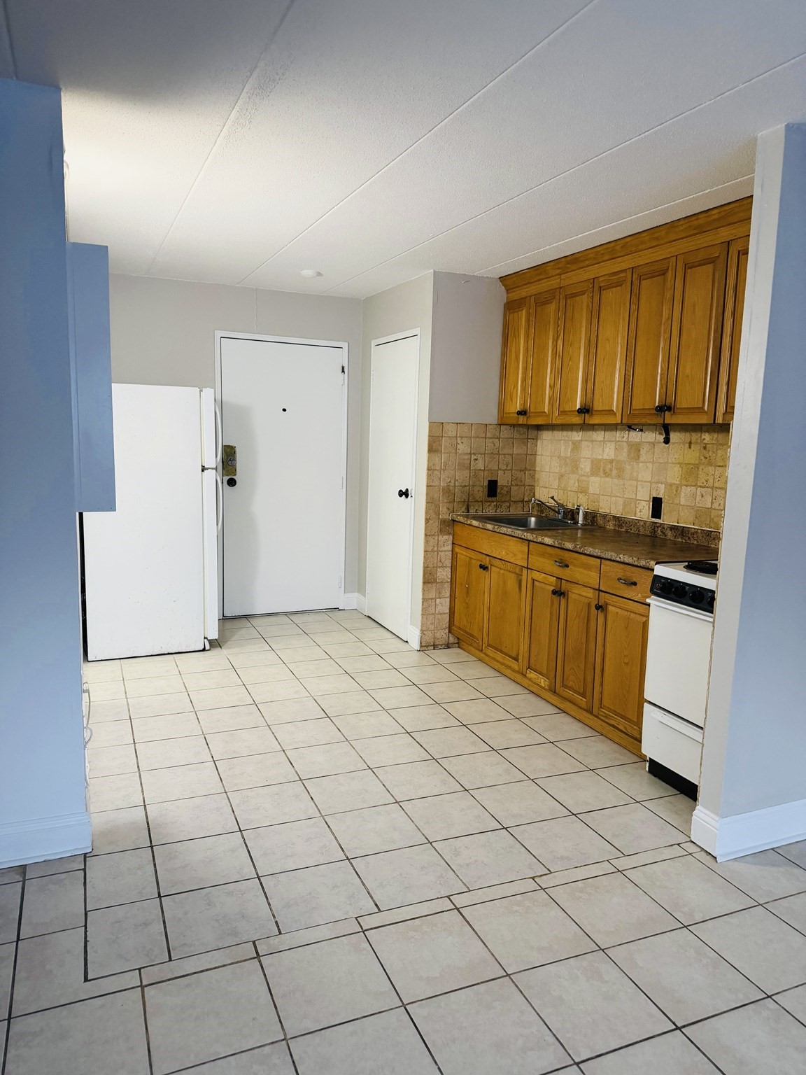 126 Beaver St Unit 5, Framingham, MA 01702 - Image 3