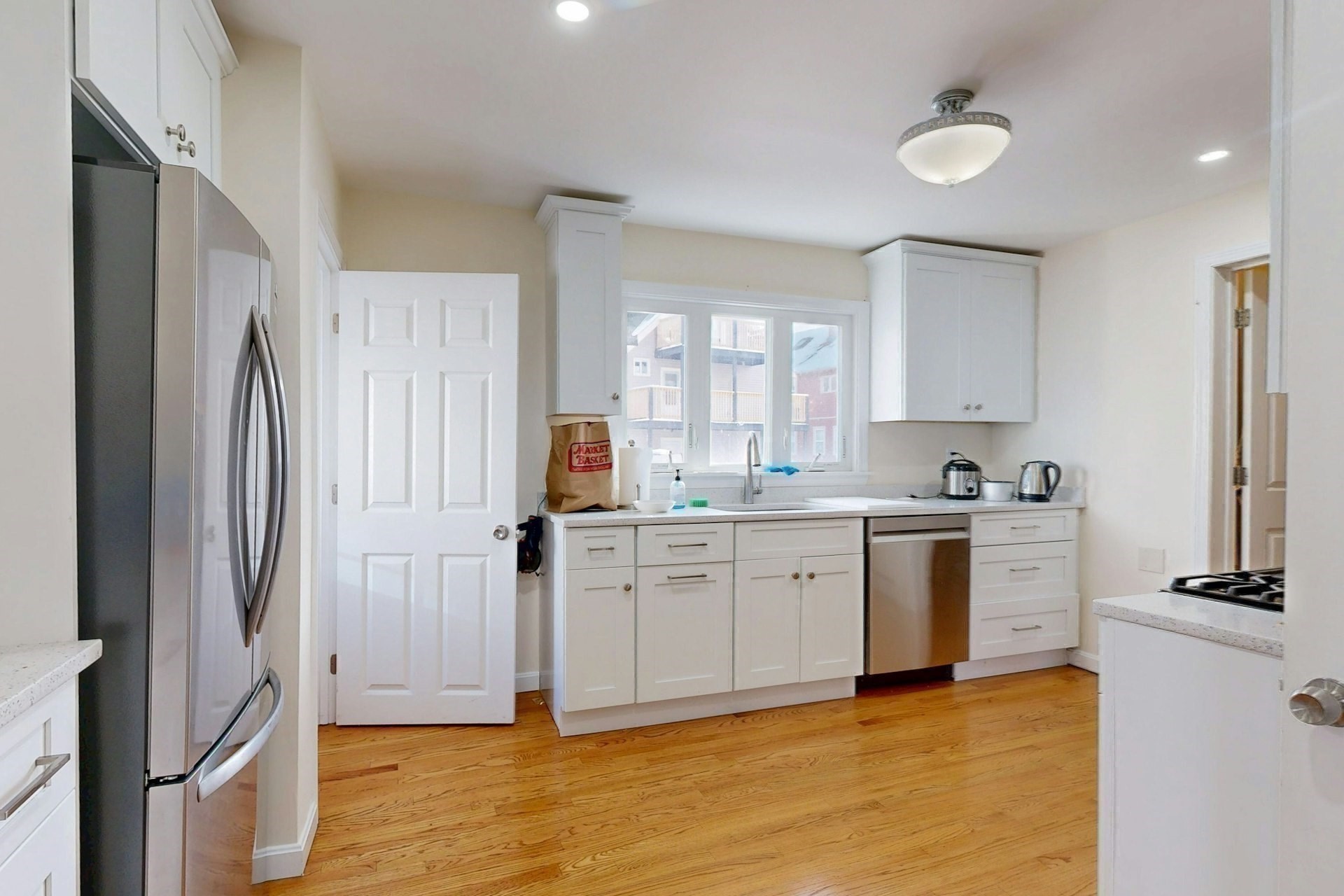 35 Henry St, Medford, MA 02155 - Image 20