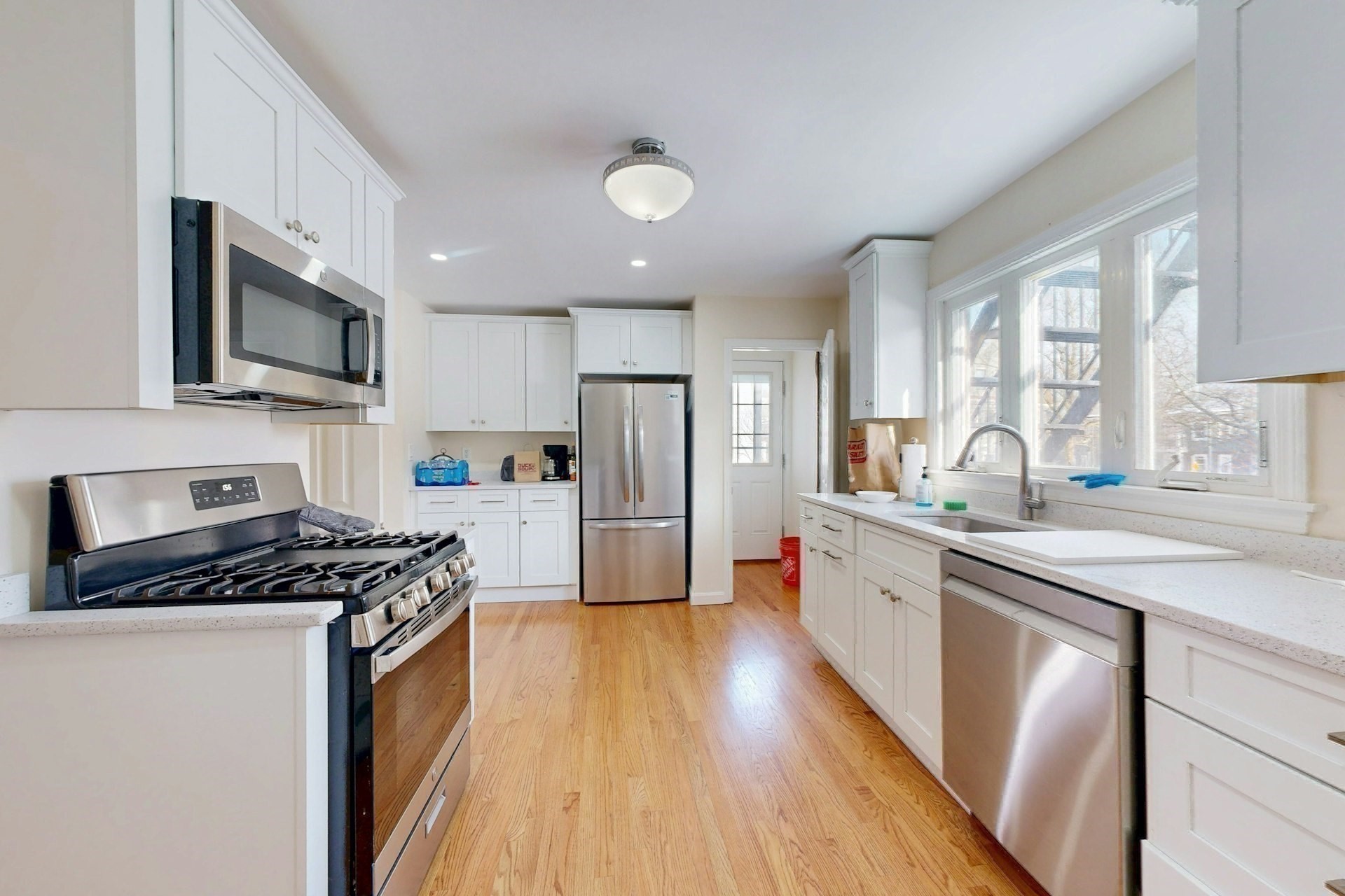 35 Henry St, Medford, MA 02155 - Image 22