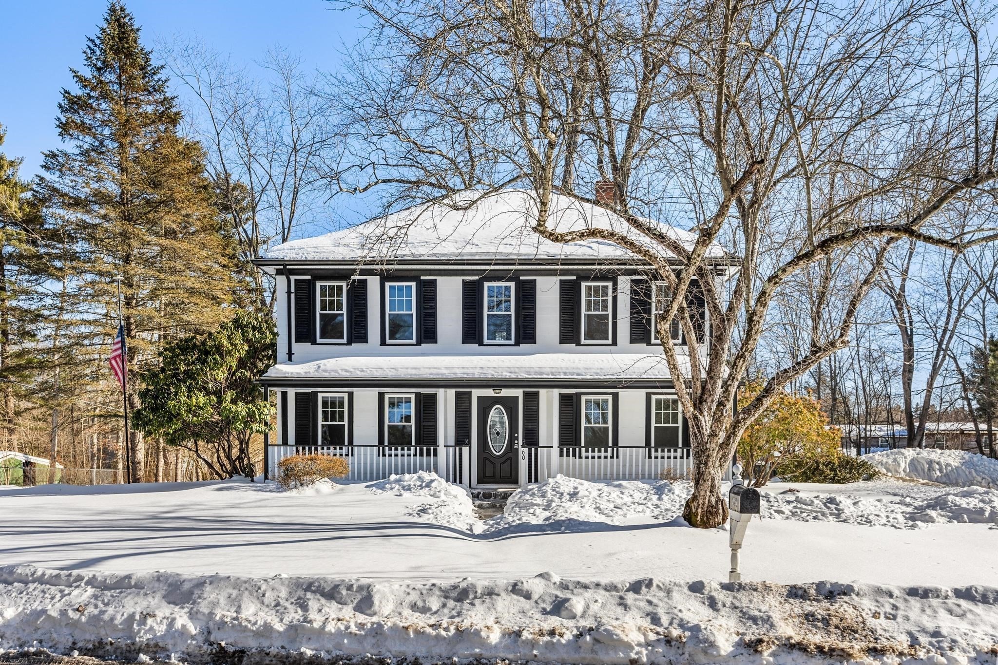 60 Pine St, Franklin, MA 02038