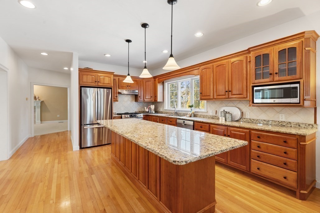 18 Symonds Way, Reading, MA 01867 - Image 12