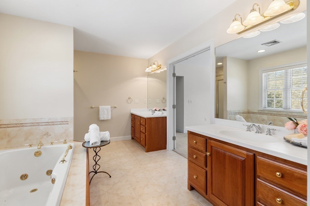 18 Symonds Way, Reading, MA 01867 - Image 28