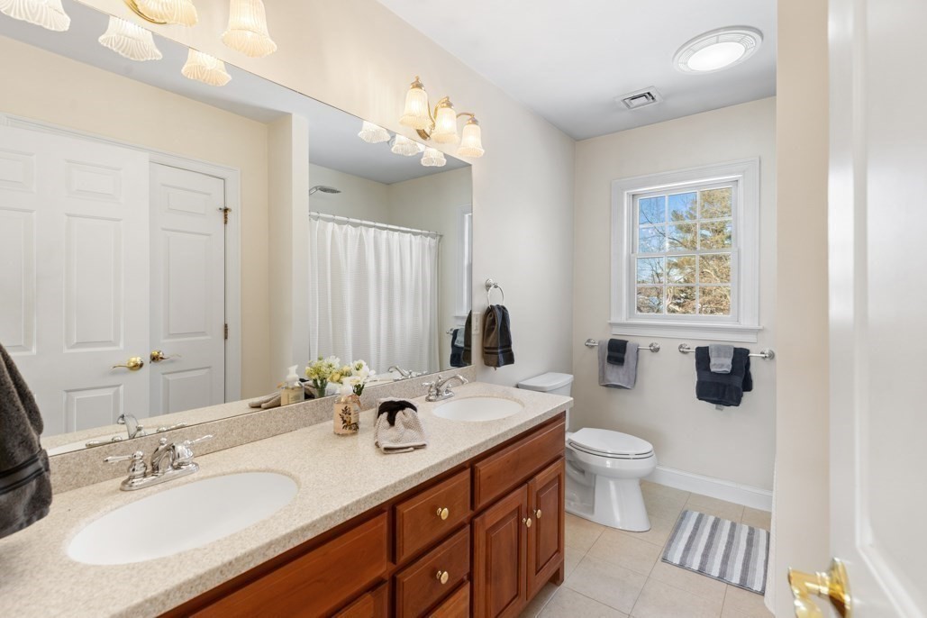 18 Symonds Way, Reading, MA 01867 - Image 33