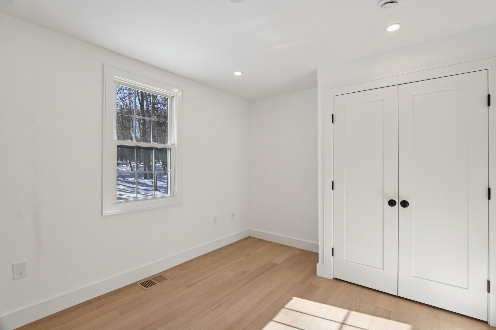 142 Bacon St, Natick, MA 01760 - Image 25