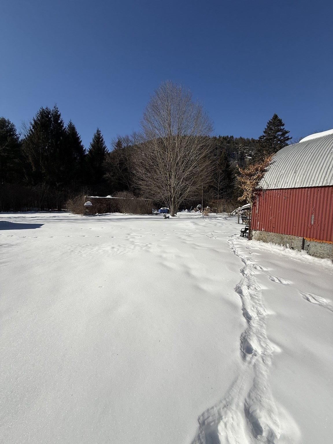 13 Maple Ave, Erving, MA 01344